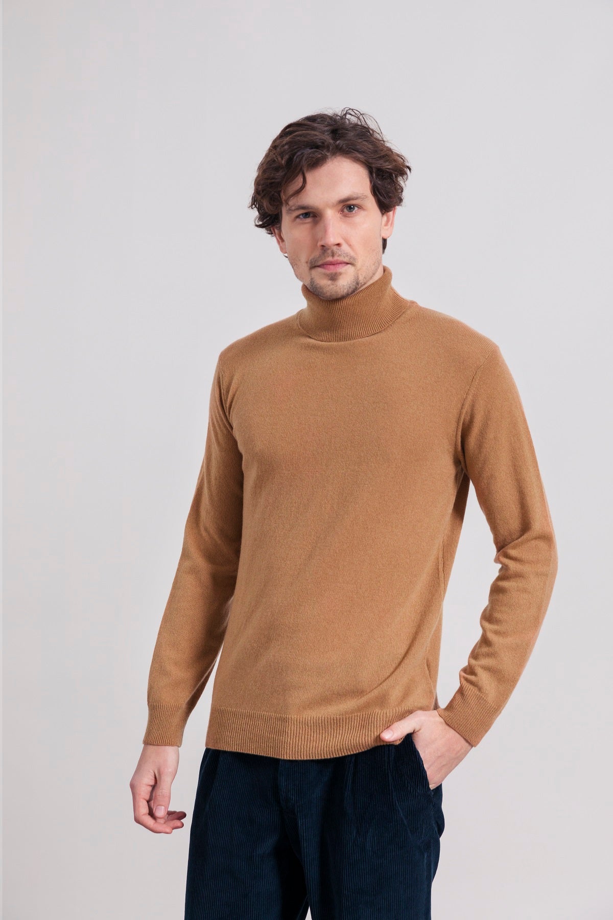 Pull Col roulé cachemire Alberto beige