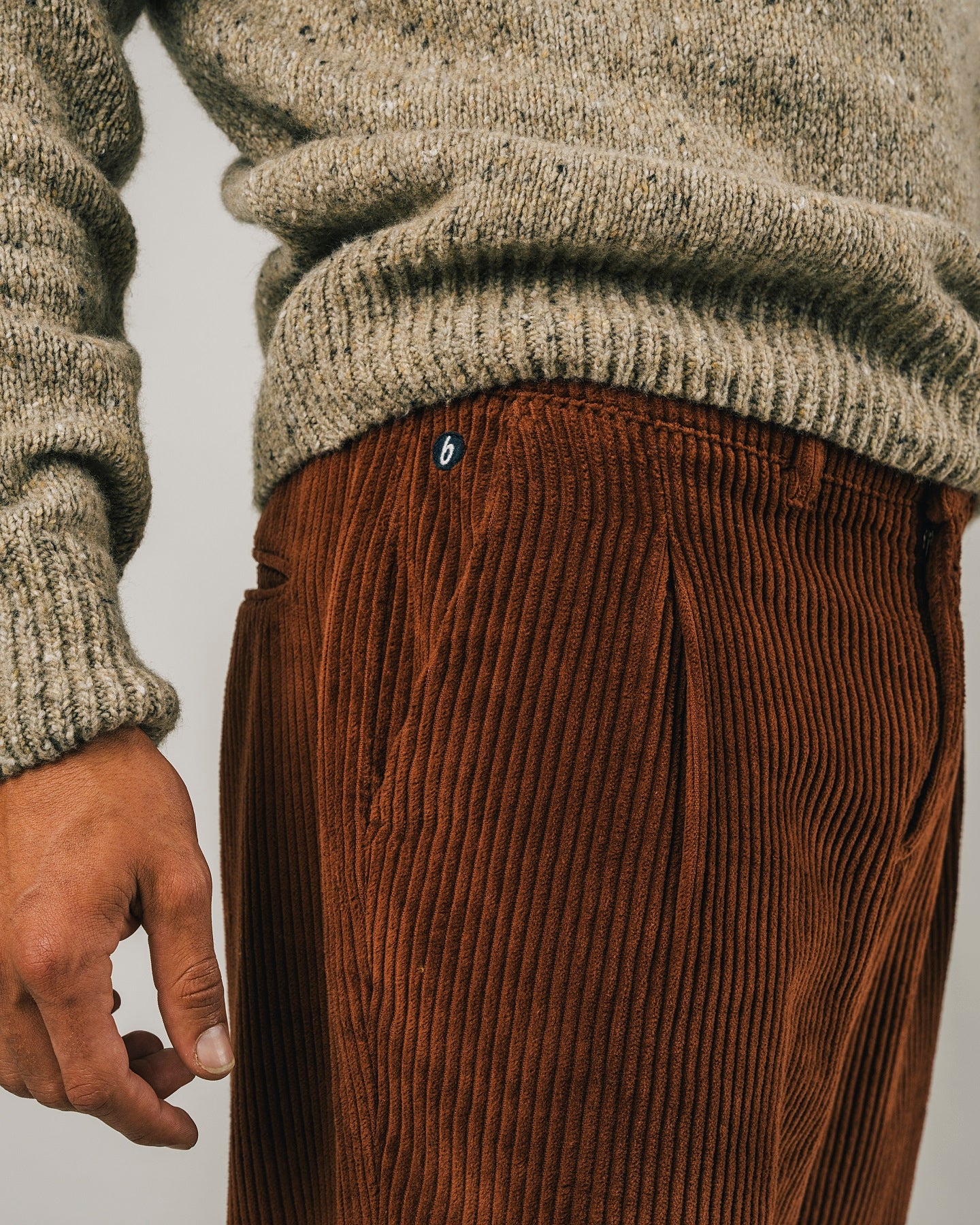 Pantalon homme velours côtelé cuivre