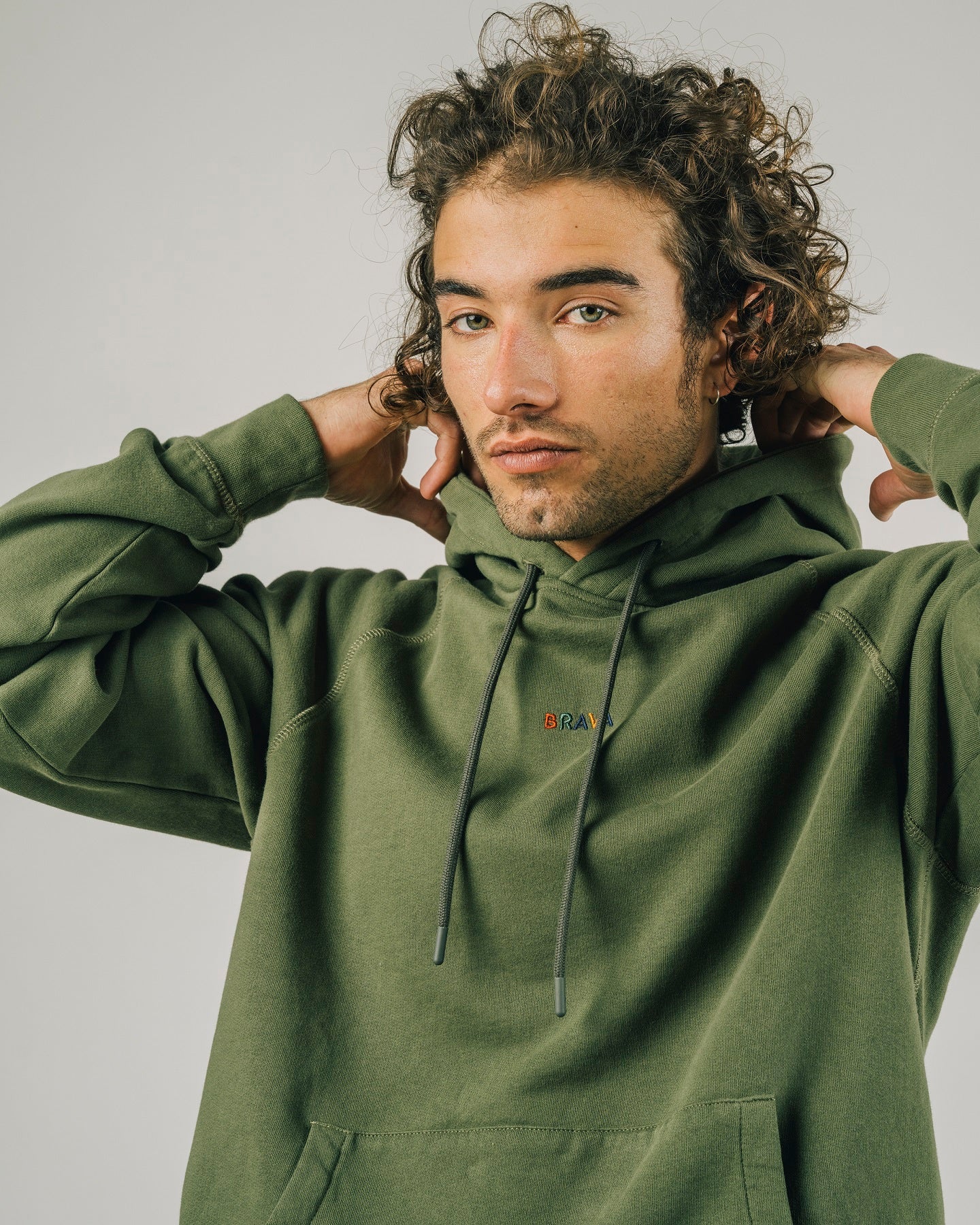 Sweat à capuche khaki en coton bio