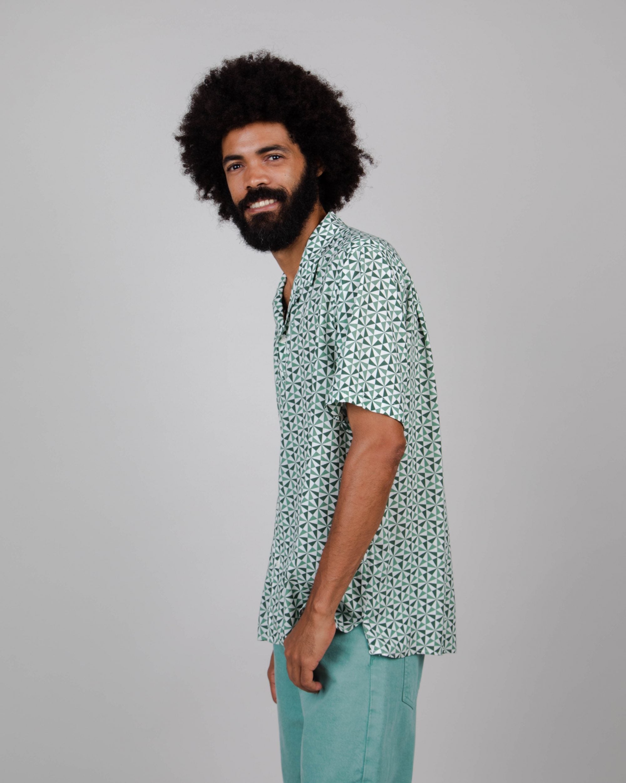 Chemisette estivale homme Alhambra