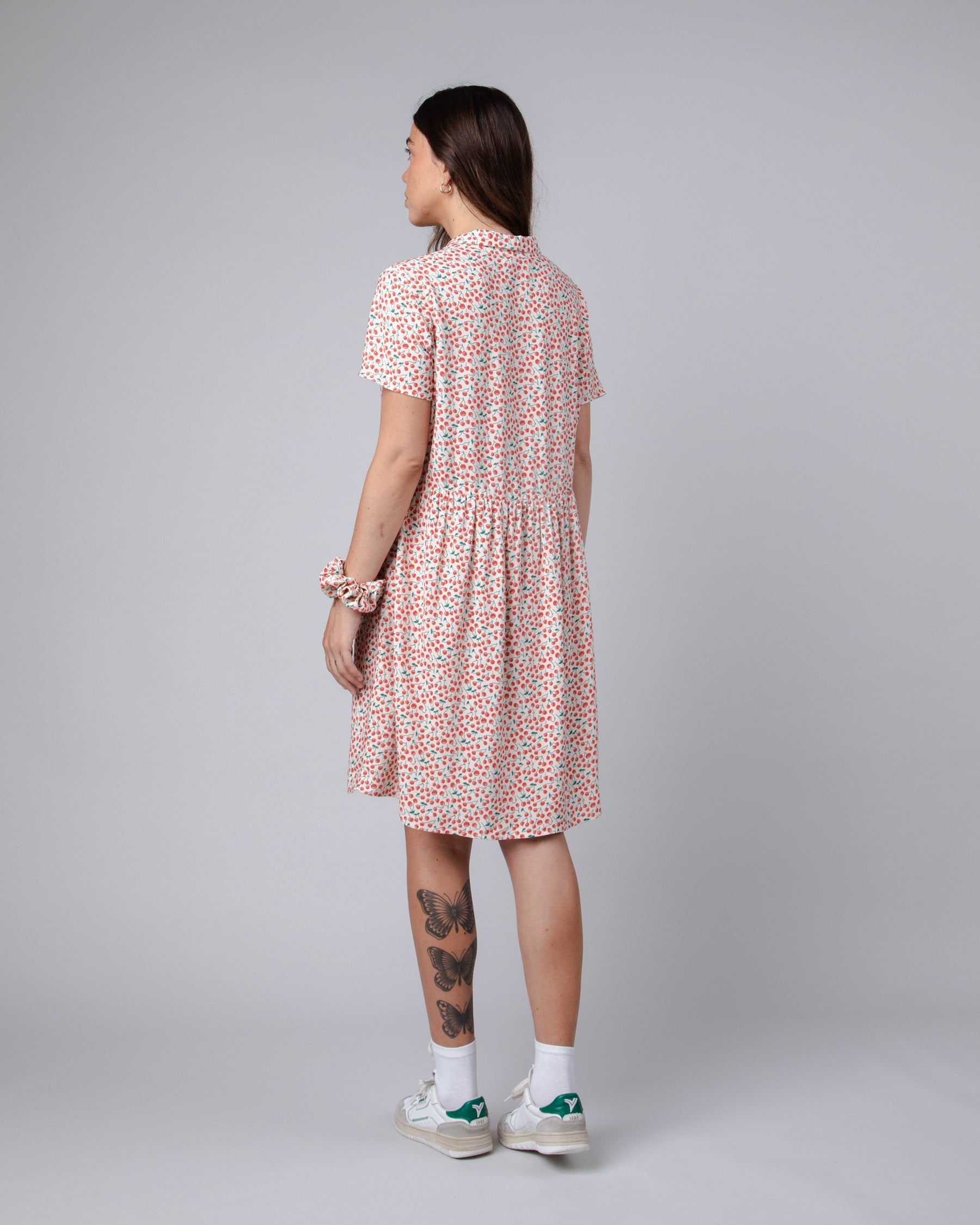 Loose short dress Cherry Sand
