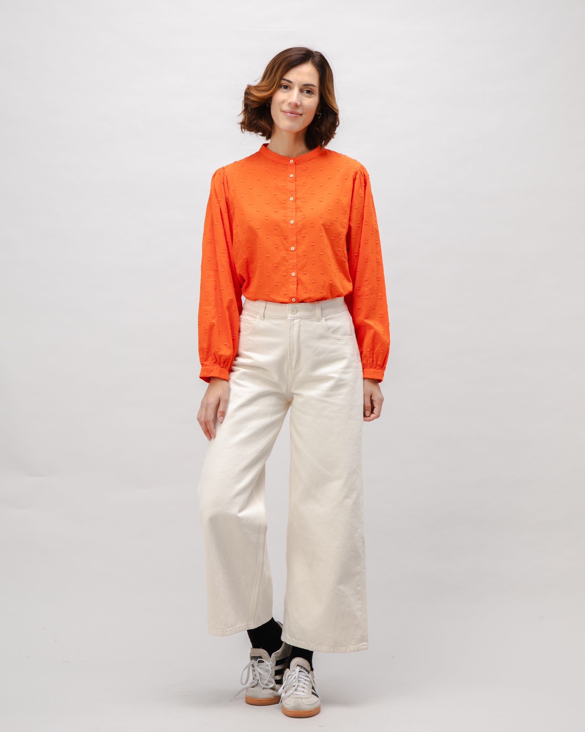 Chemisier romantique orange à pois