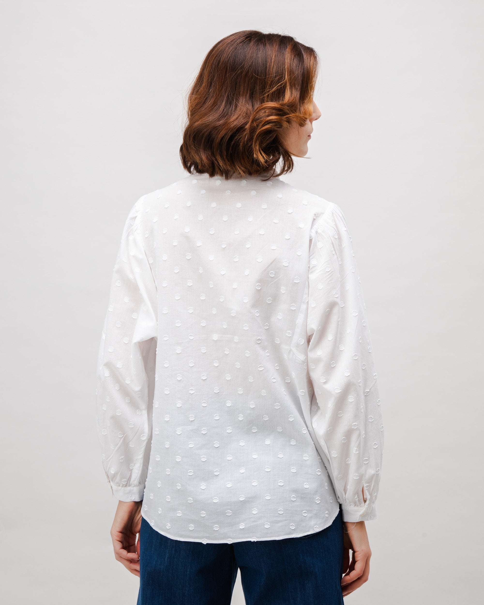 Chemisier romantique blanc à pois