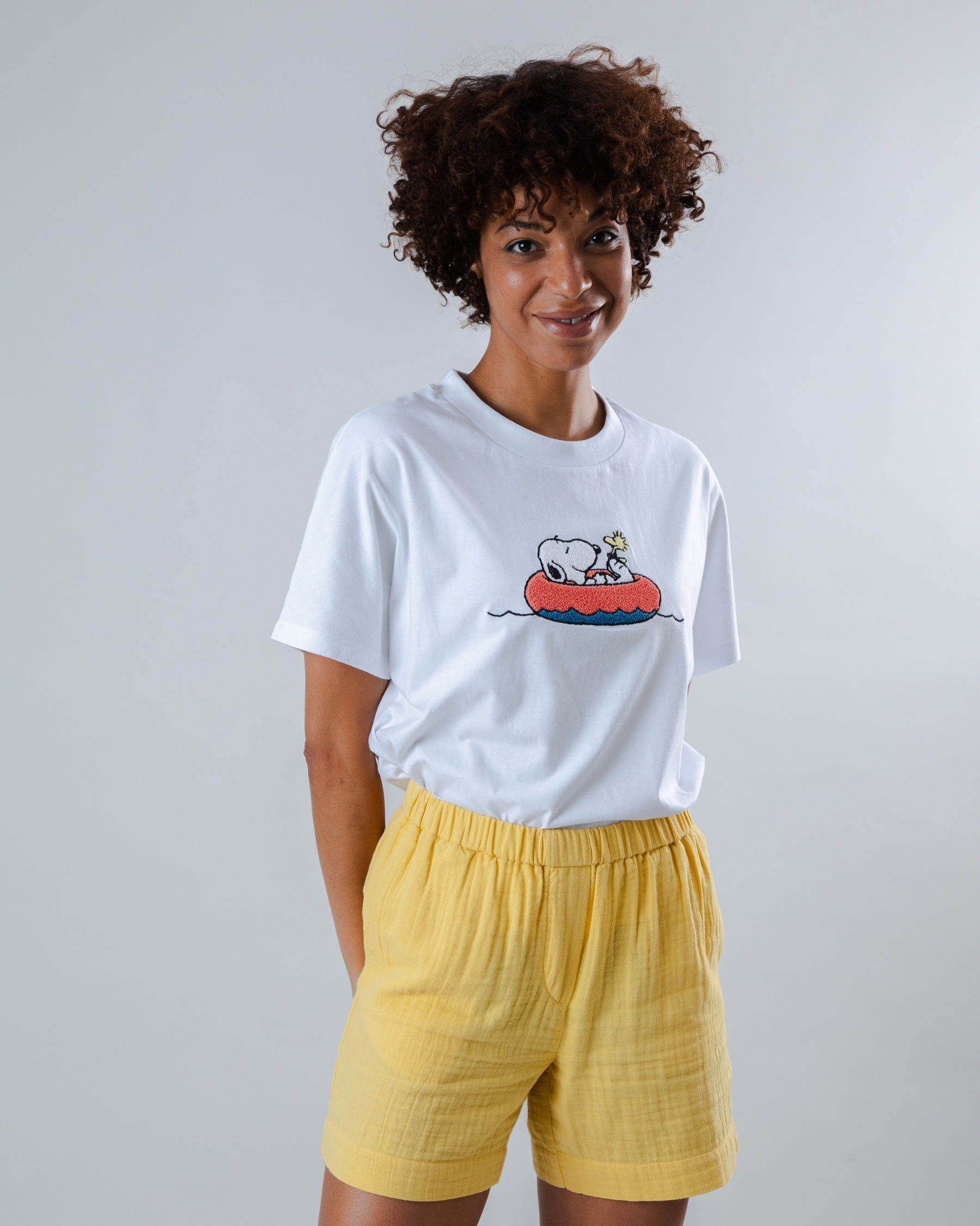 Women Oversize Tee Peanuts Floating