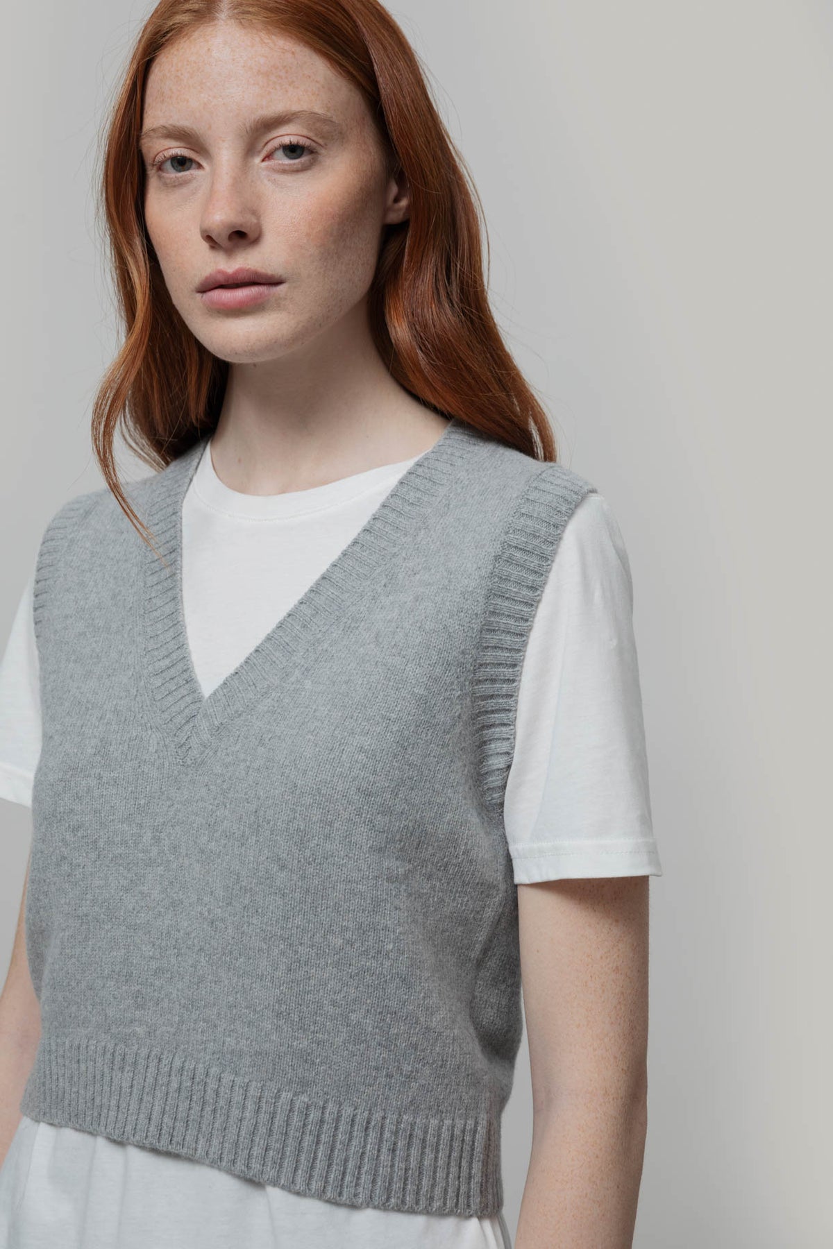 Ärmelloser Pullover Melania Grau