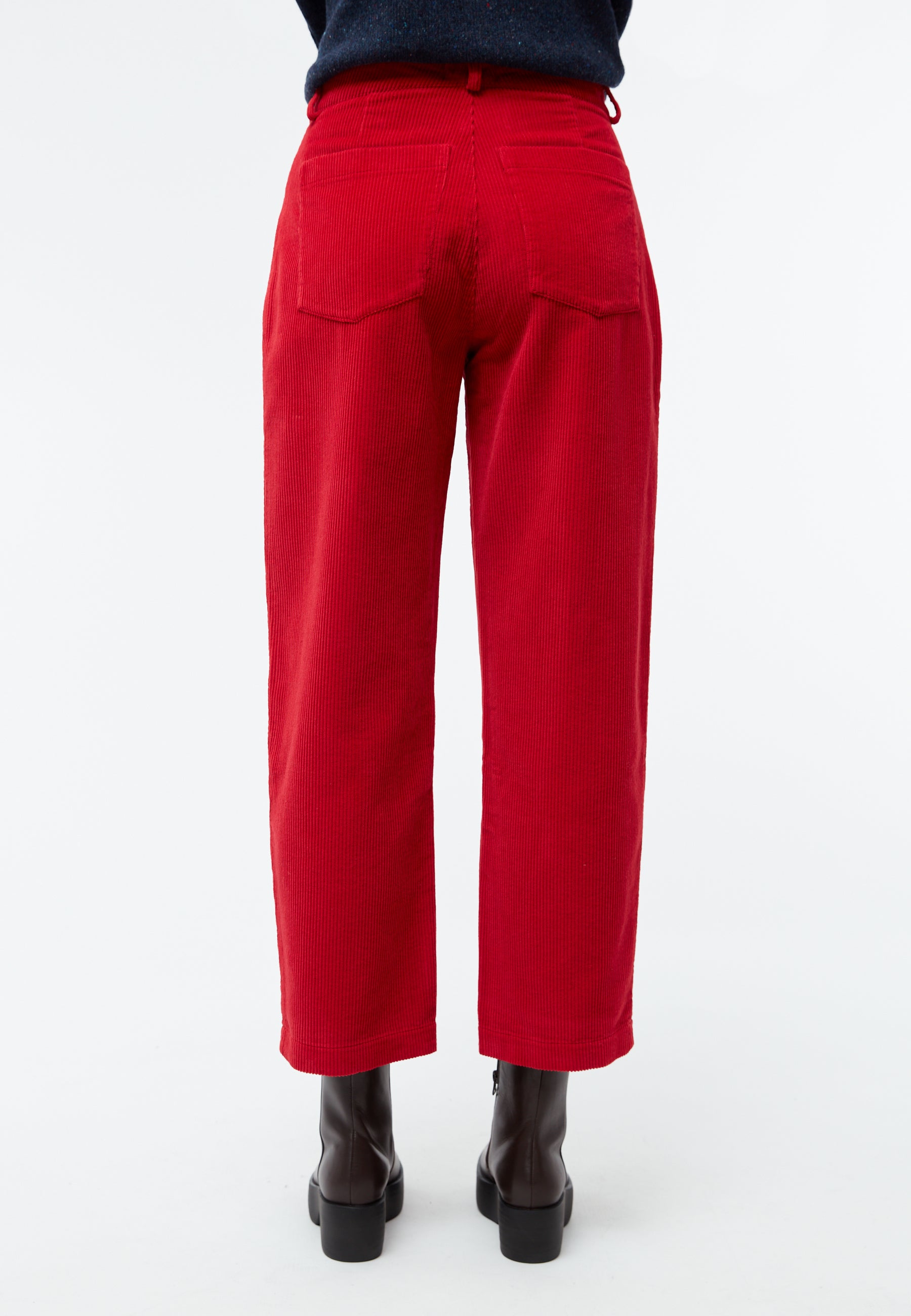 Coralie rote Hose