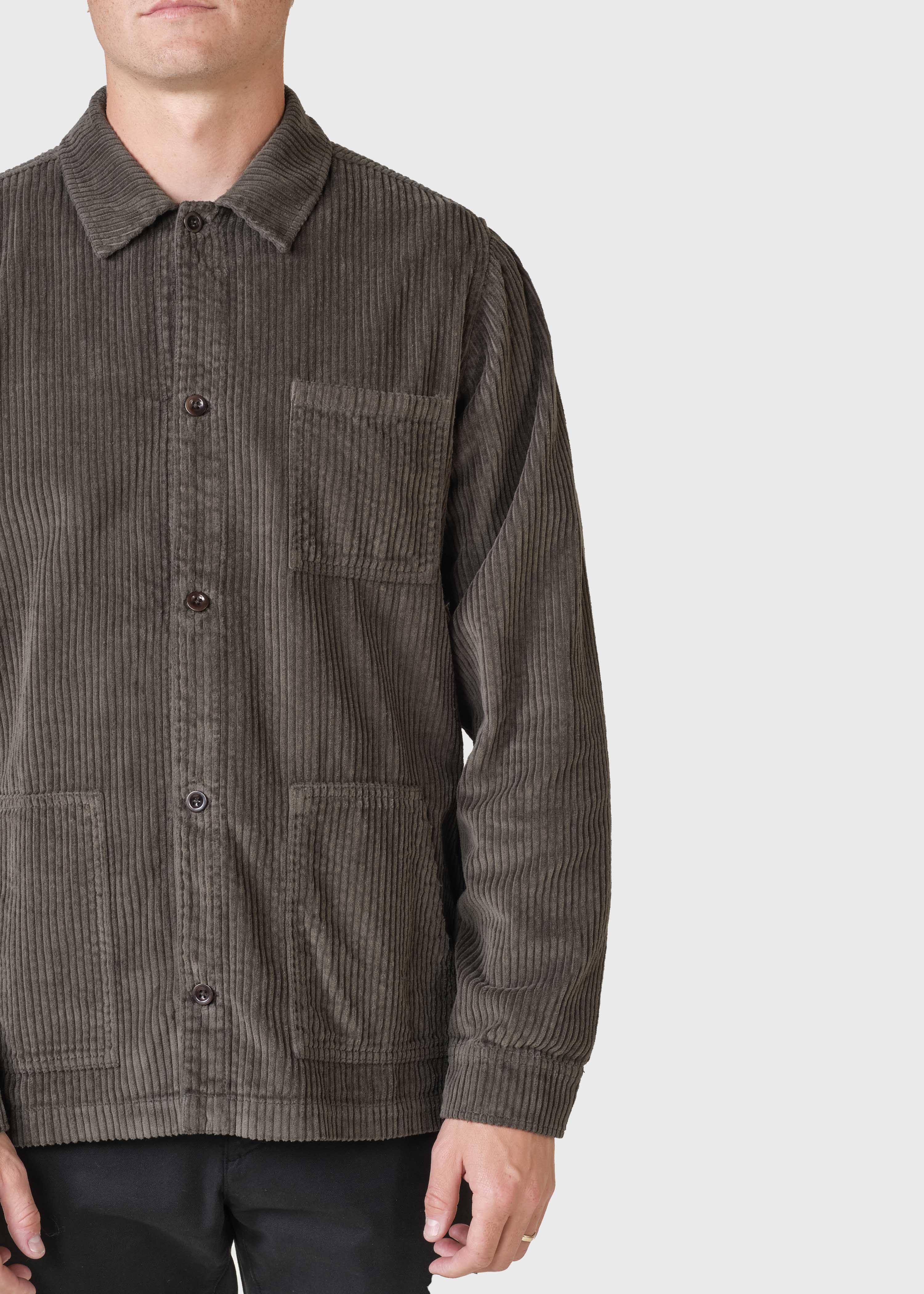 Sur-Chemise en velours côtelé Jimmy Olive
