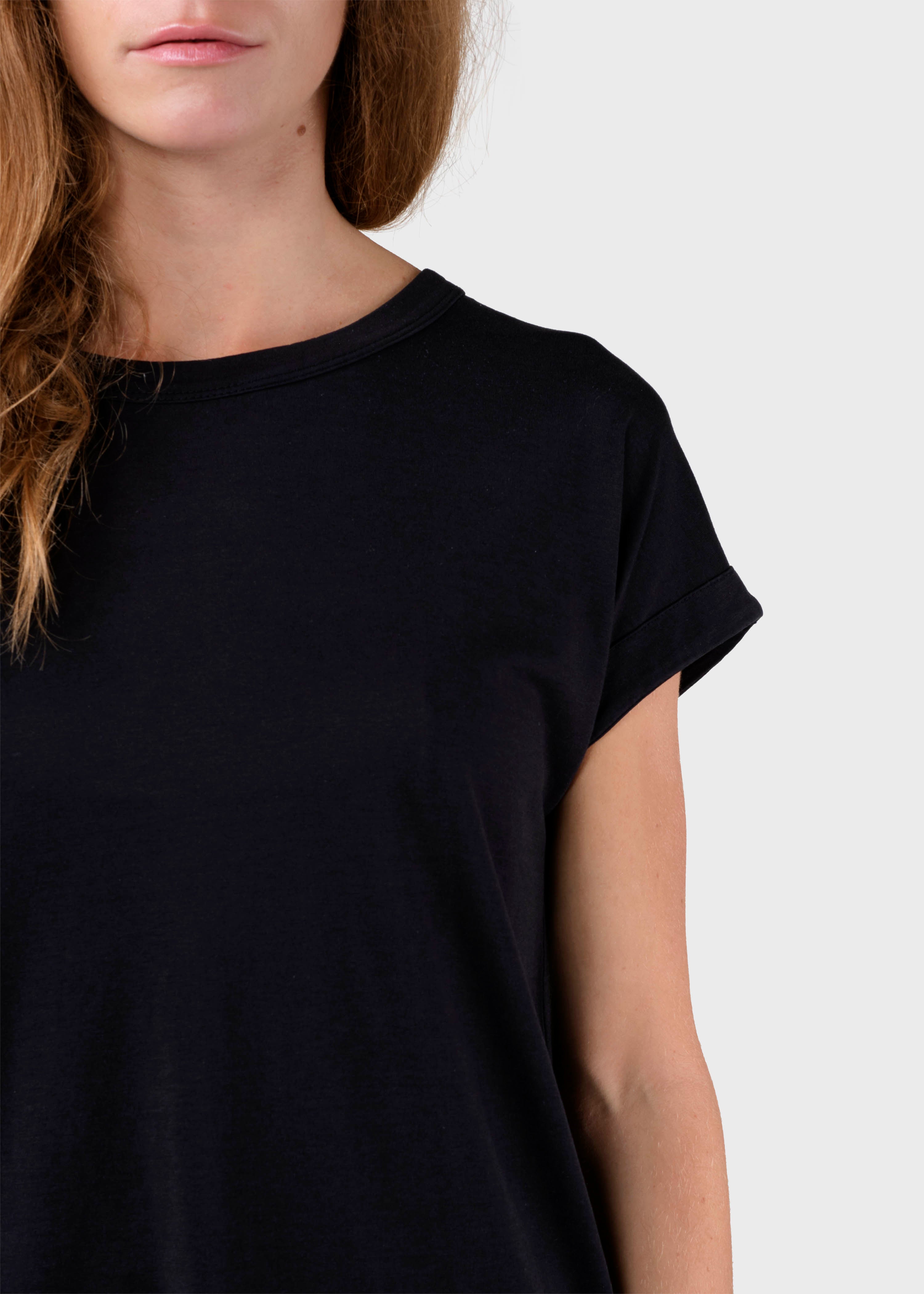 Leichtes schwarzes T-Shirt Sigrid