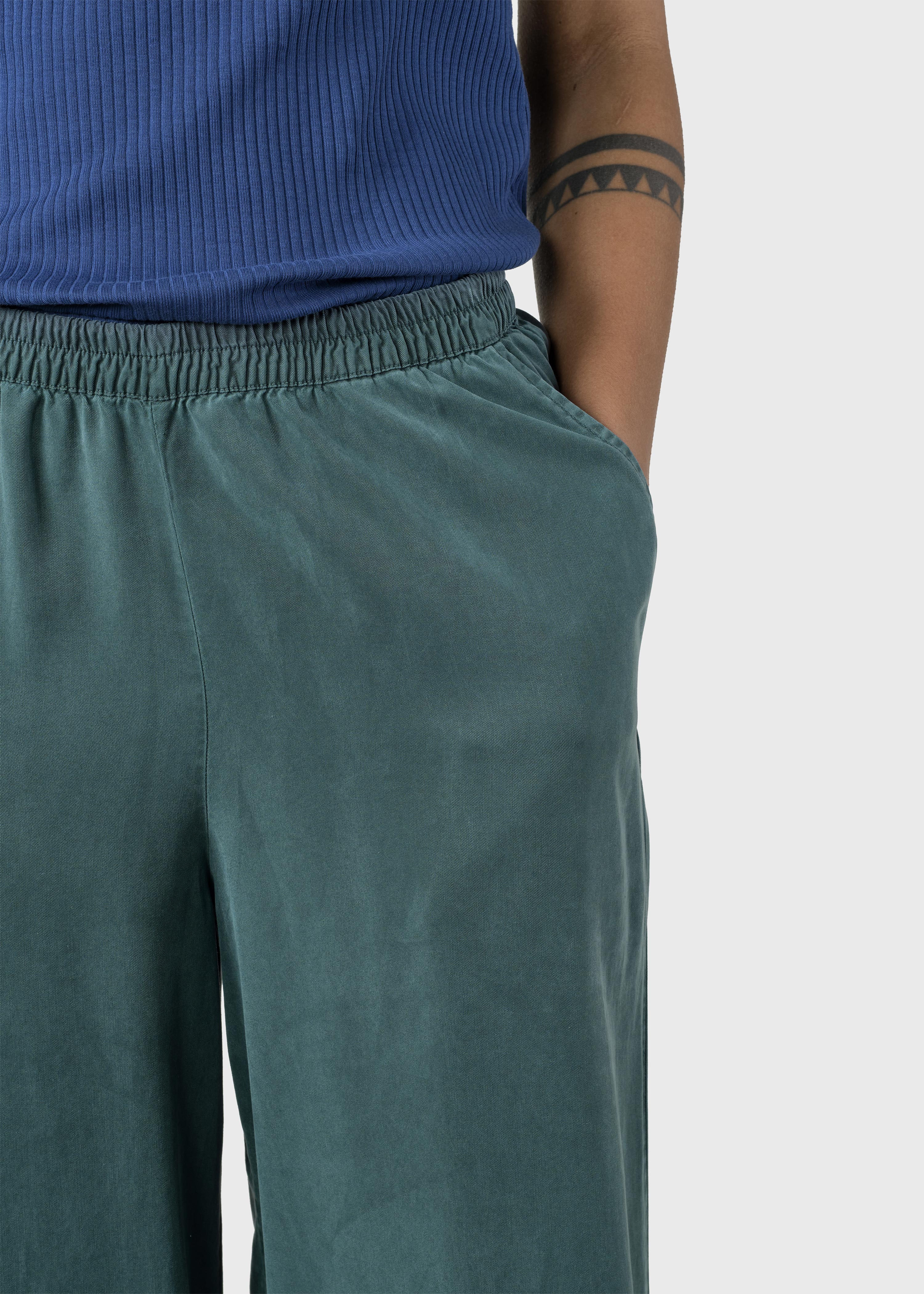 Loose Damenhose Kaja Moss Green