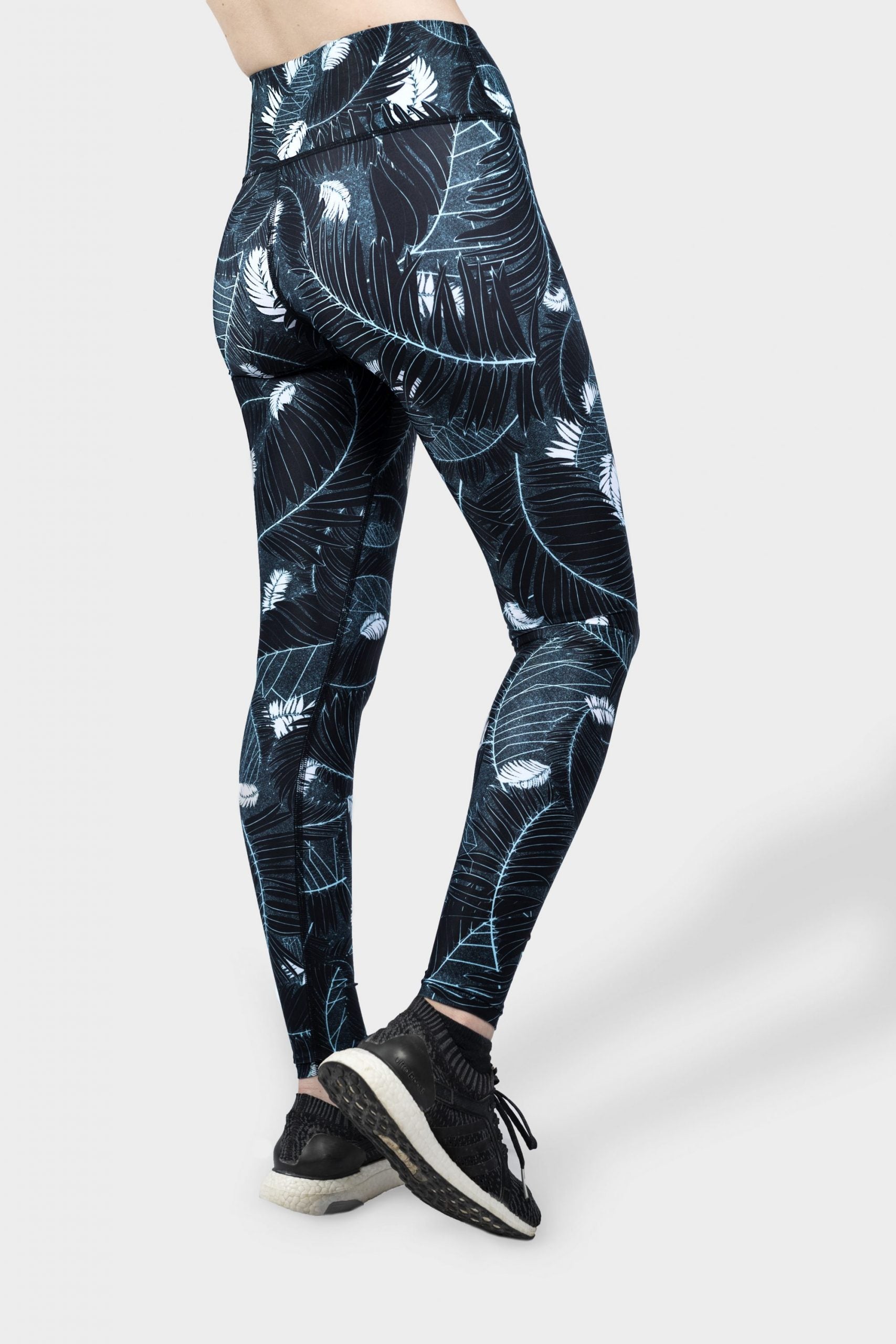 Legging Gaya Equivoque