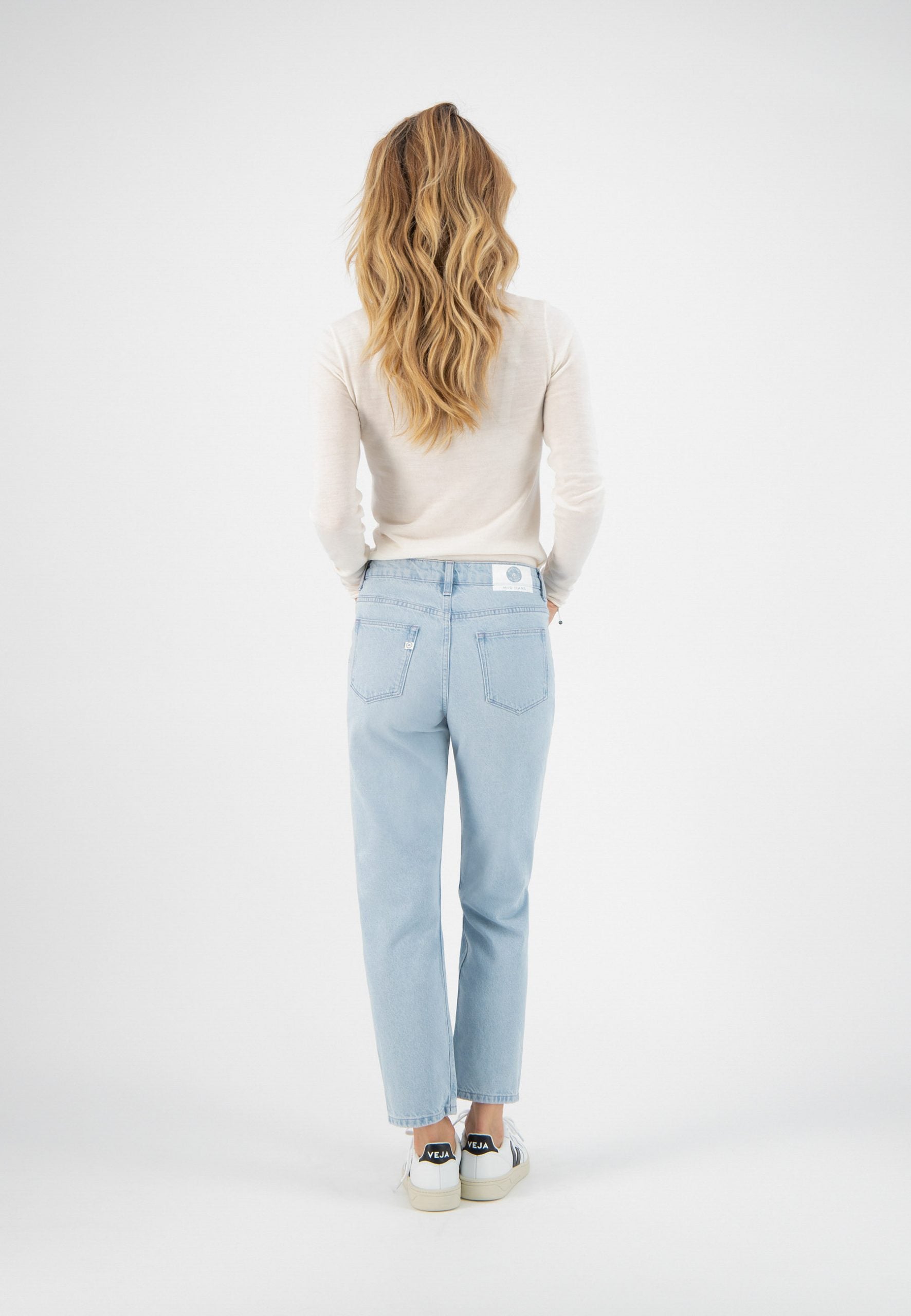 Regular Straight