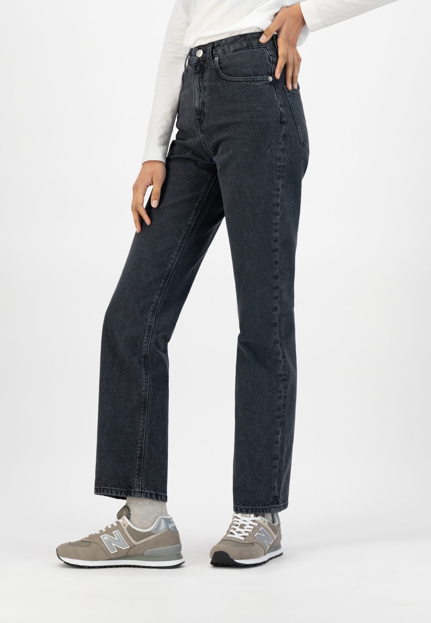 Regular Straight