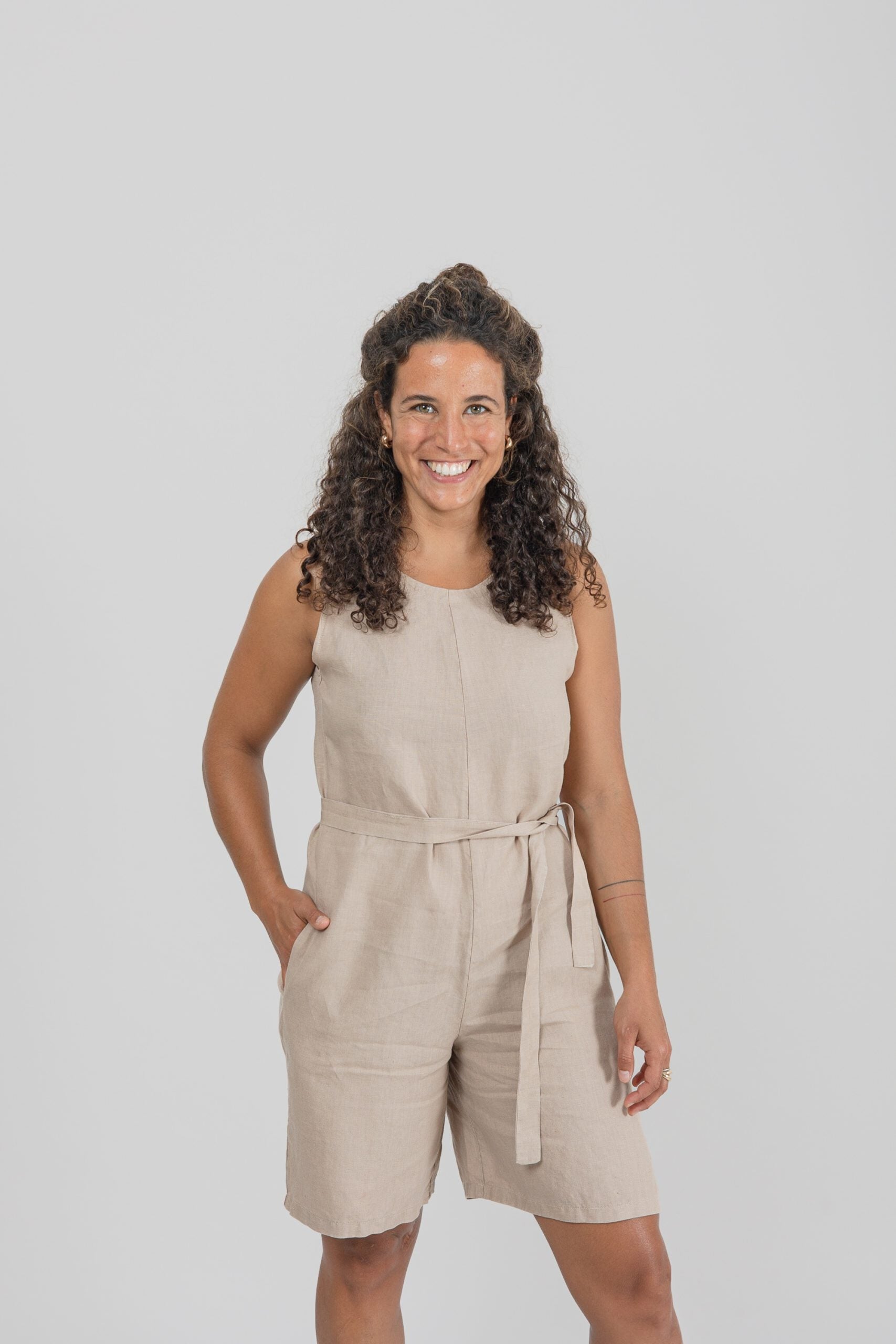 Salopette courte femme en lin Daisy Beige