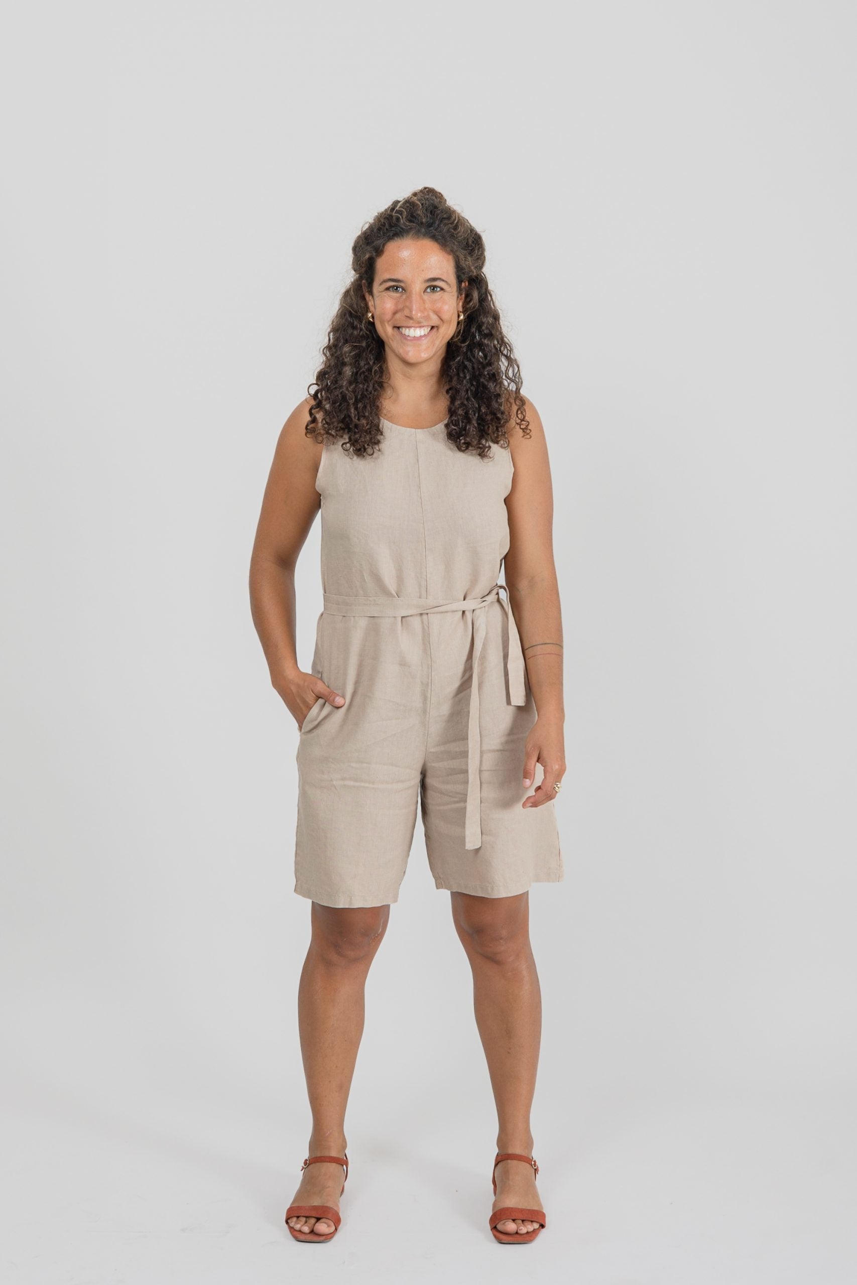 Salopette courte femme en lin Daisy Beige