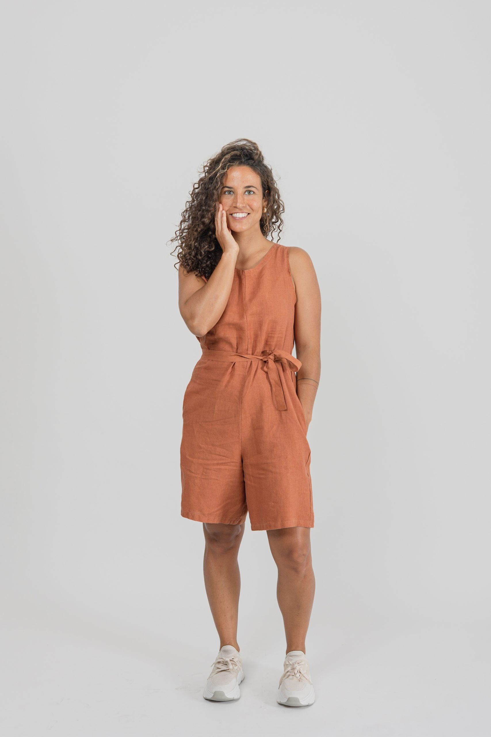 Salopette courte femme en lin Daisy Terracotta 