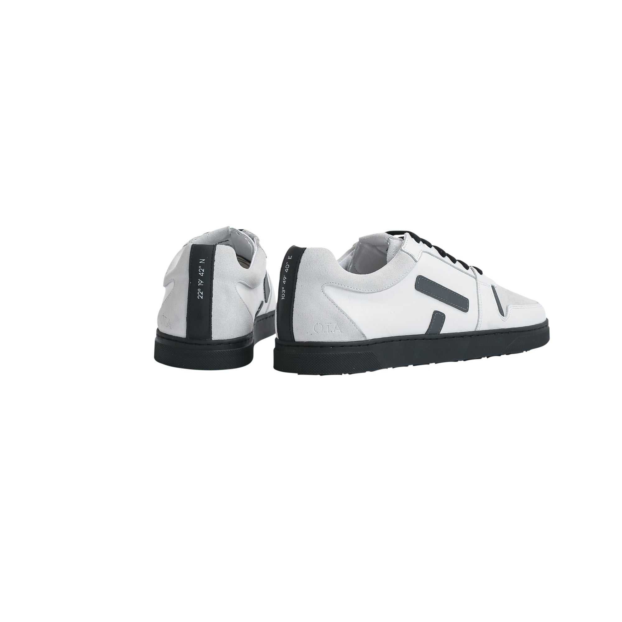 Black and white Sansaho leather sneakers