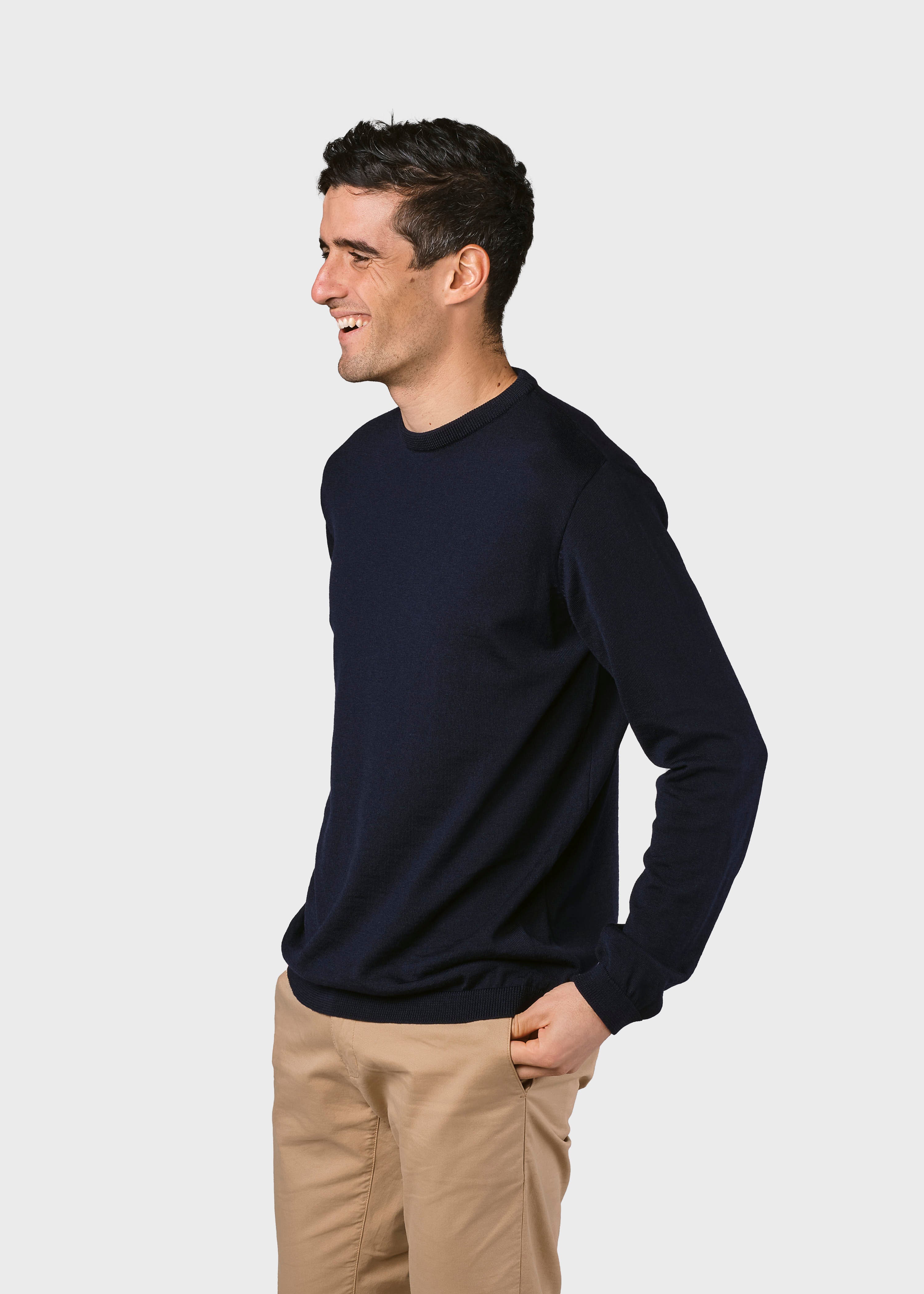 Pull fin Homme Bleu Marine en Laine Mérinos