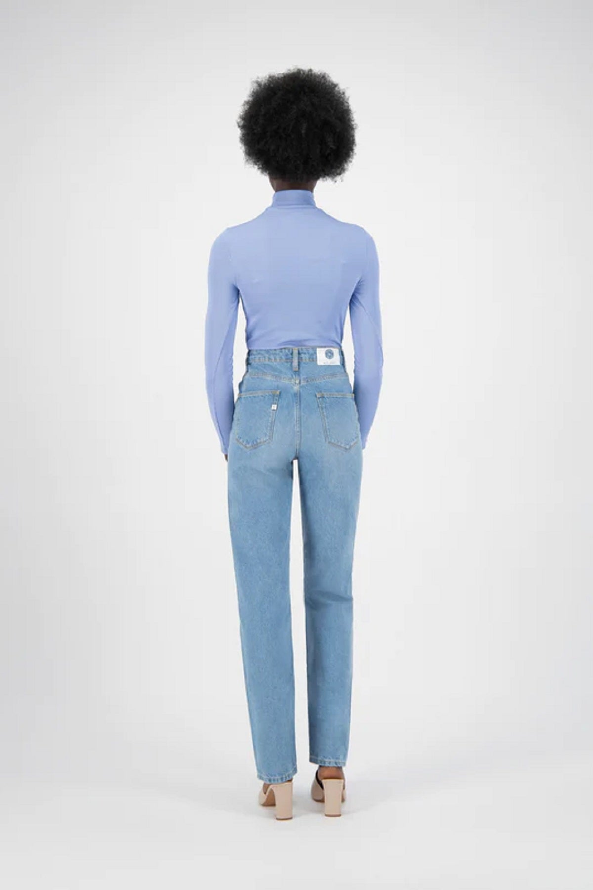 Regular Straight