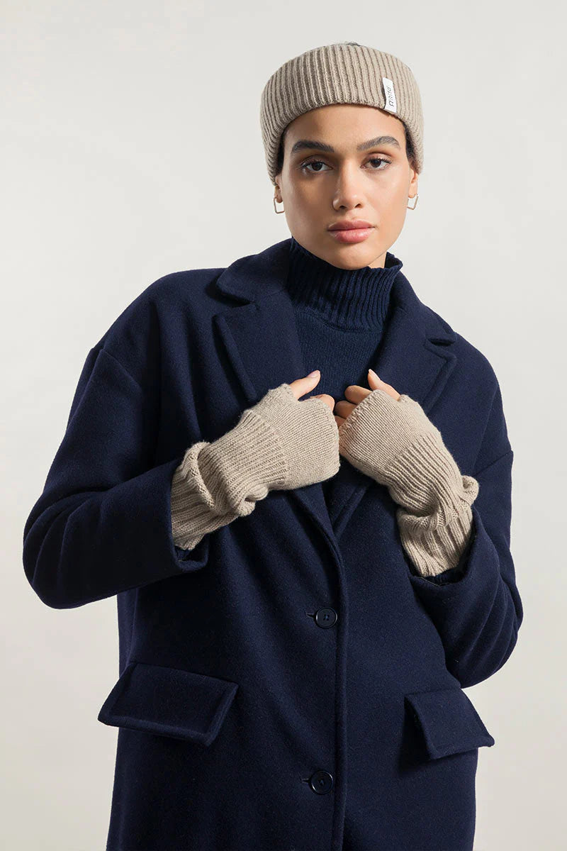 Damen Armstulpen aus recyceltem Kaschmir Tamara Beige
