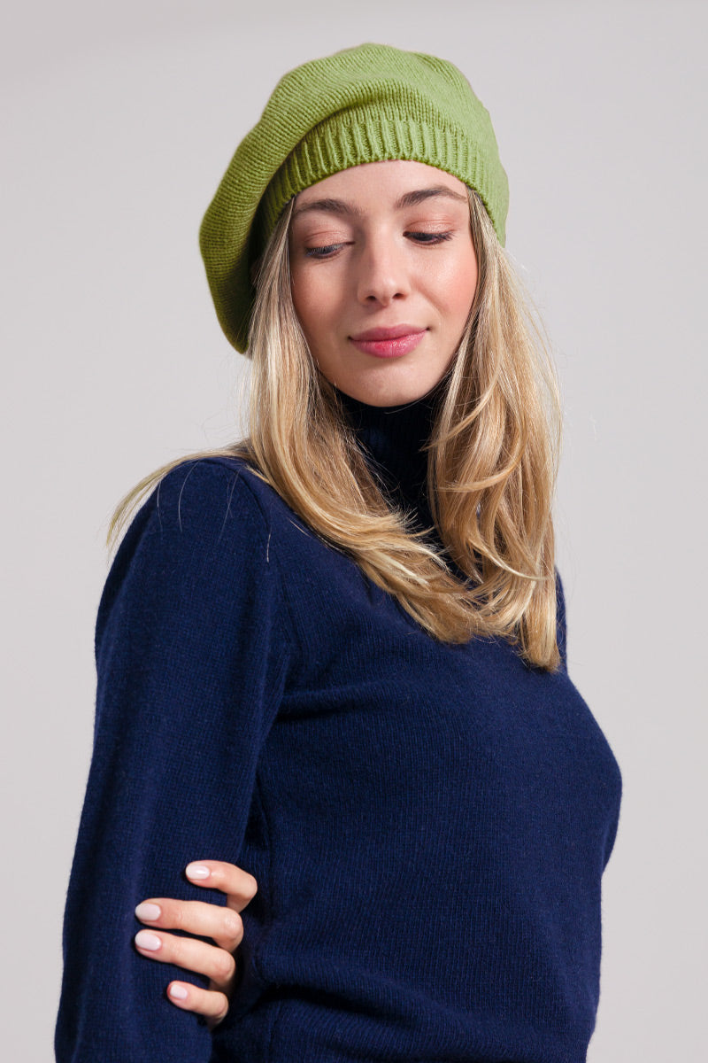 Béret en cachemire recyclé Nive vert