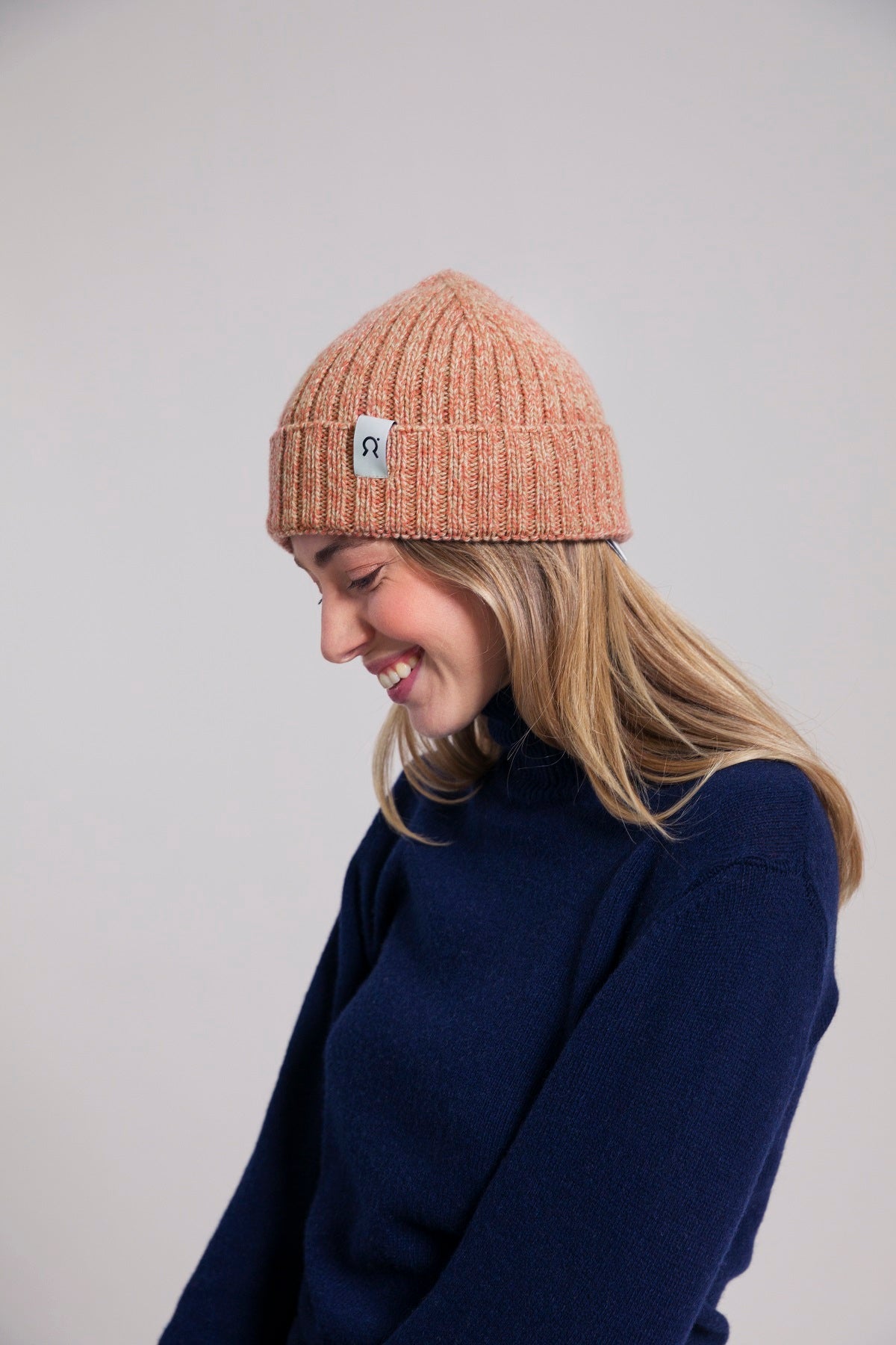Bonnet cachemire Galileo Orange pêche