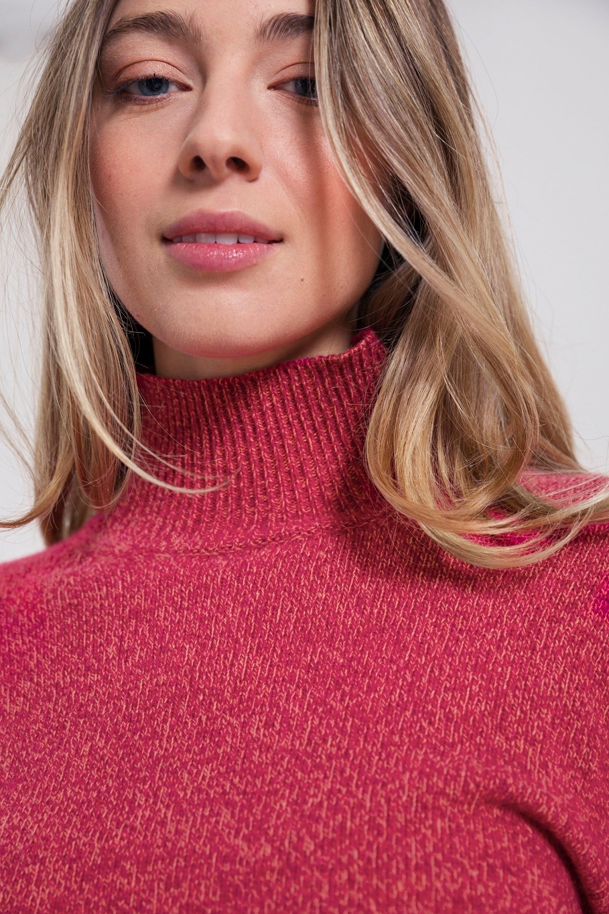 Pull femme col roulé Ada Rose chiné 