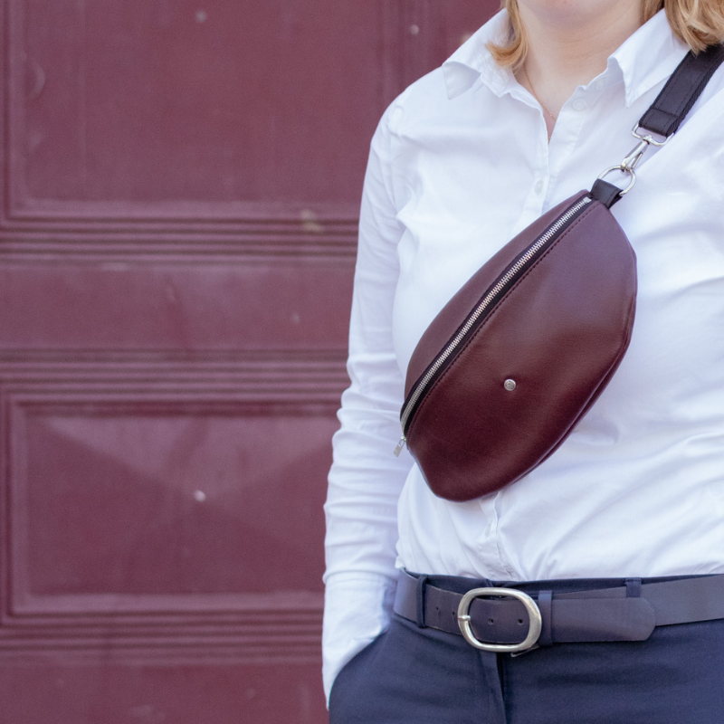 Sac banane upcyclé Bordeaux