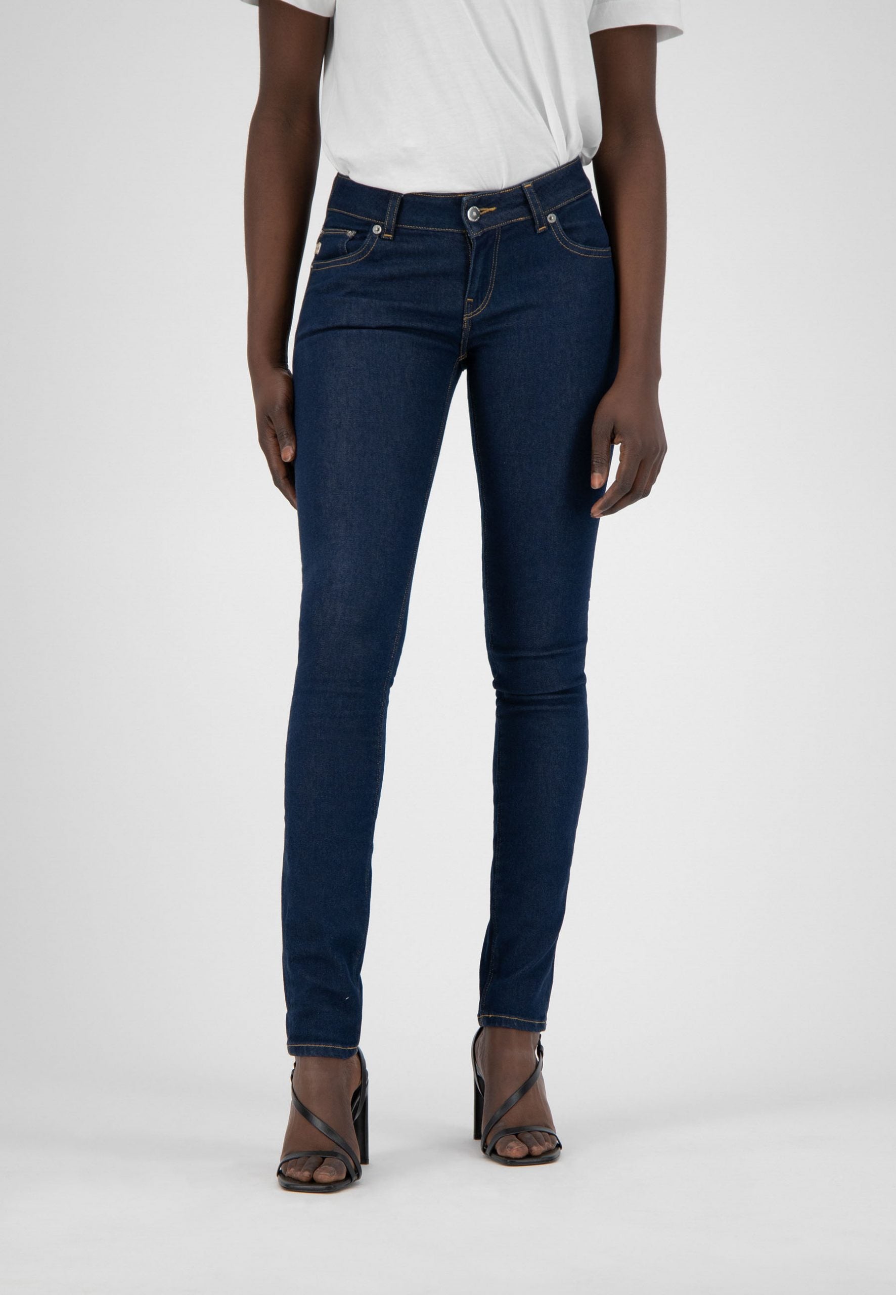 Skinny Slim Fit