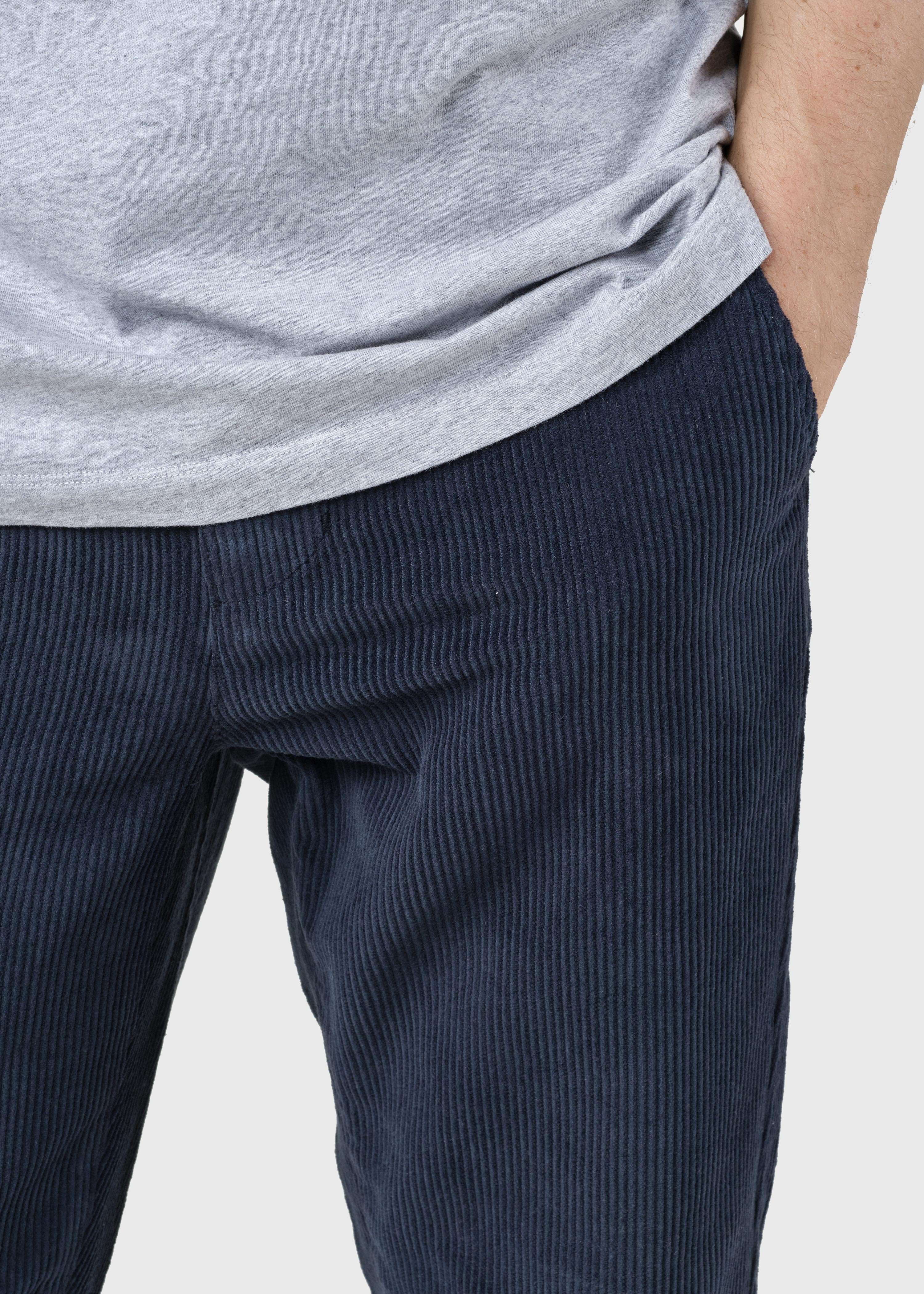 Pantalon Chino En Velours Côtelé Allan Bleu Marine