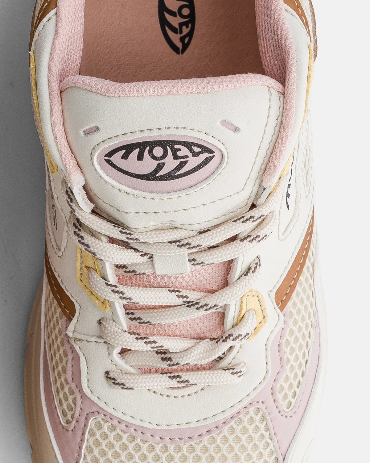 Baskets Pink PineApple