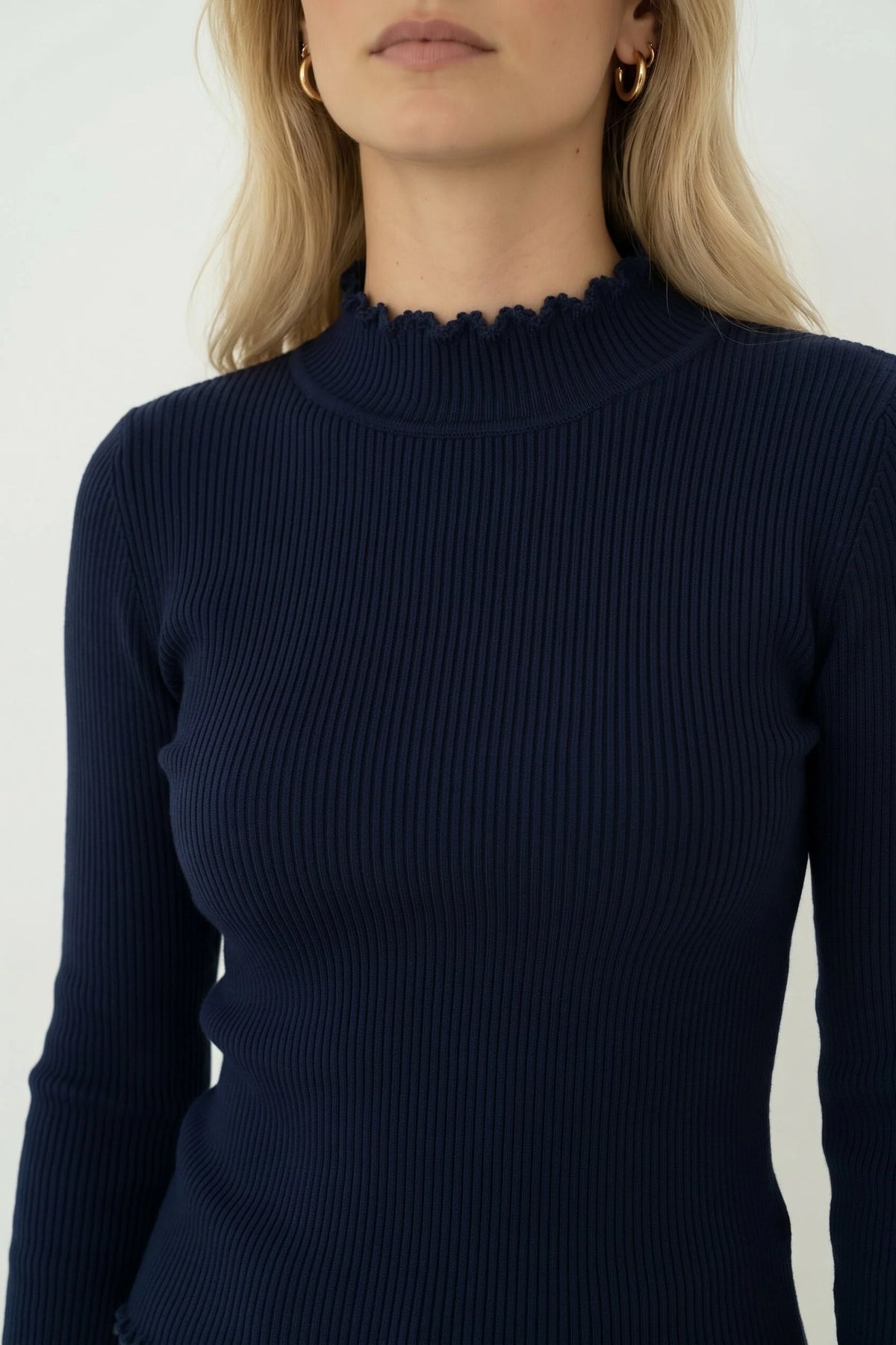 Top Ava Navy