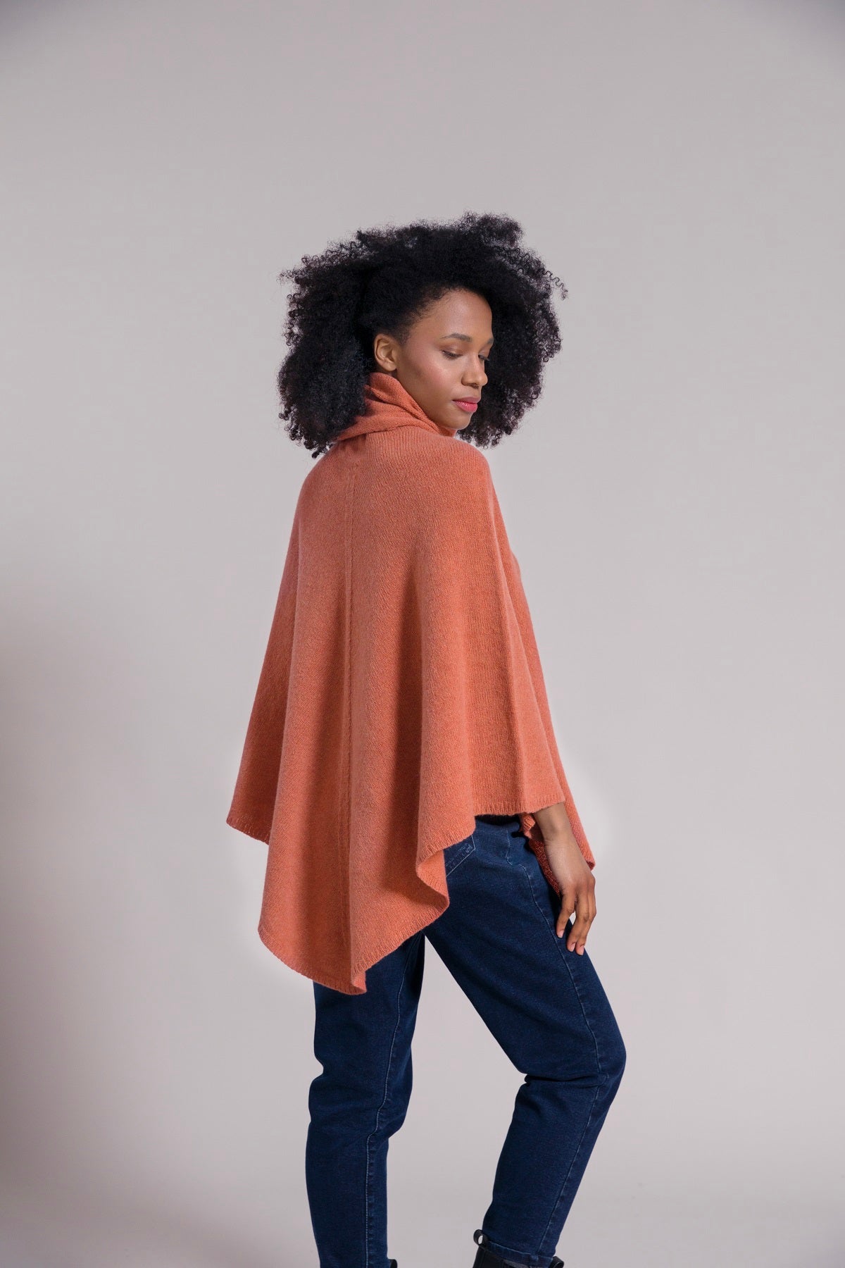 Poncho cachemire Elisabetta Orange