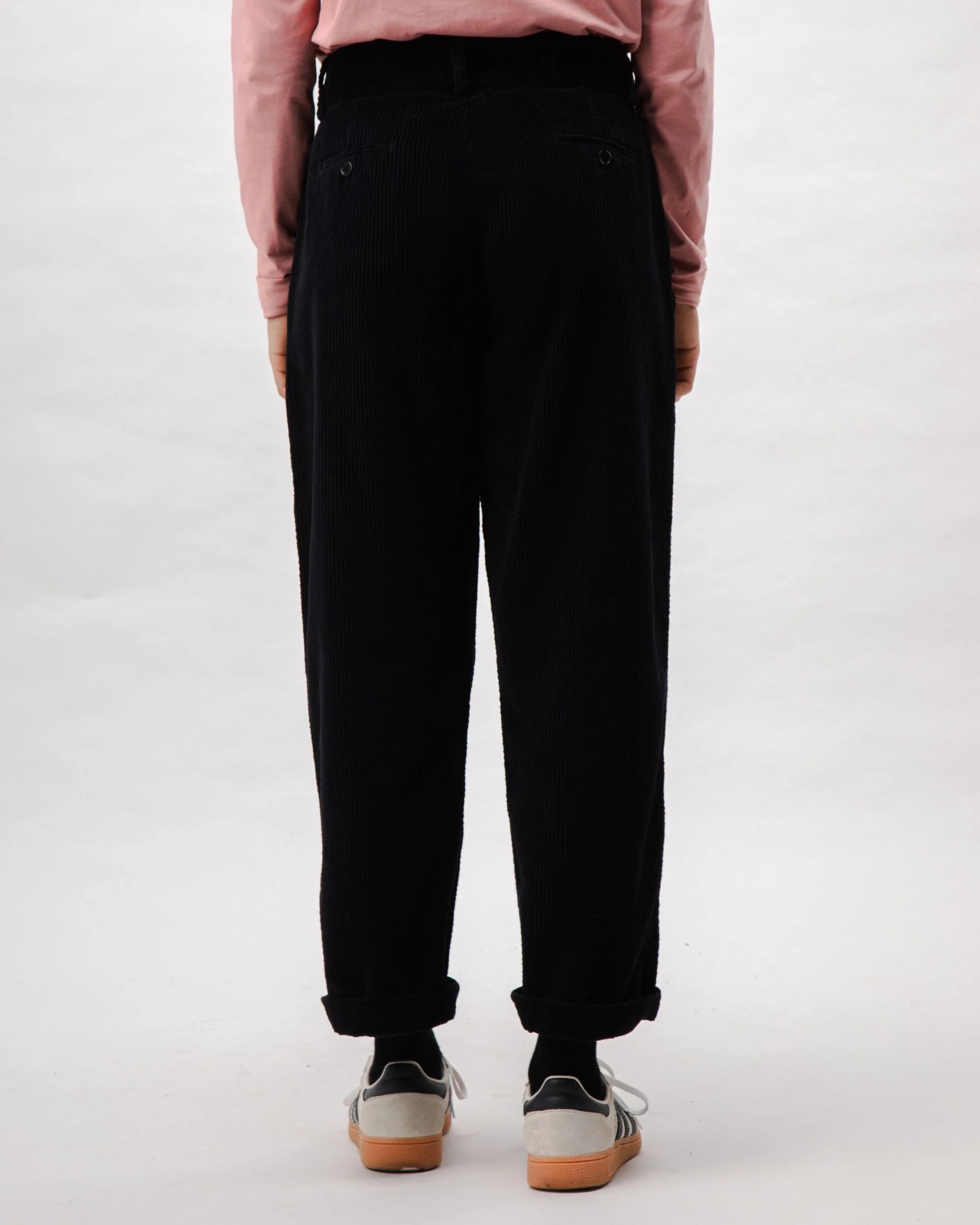 Damen Schwarze Cordhose