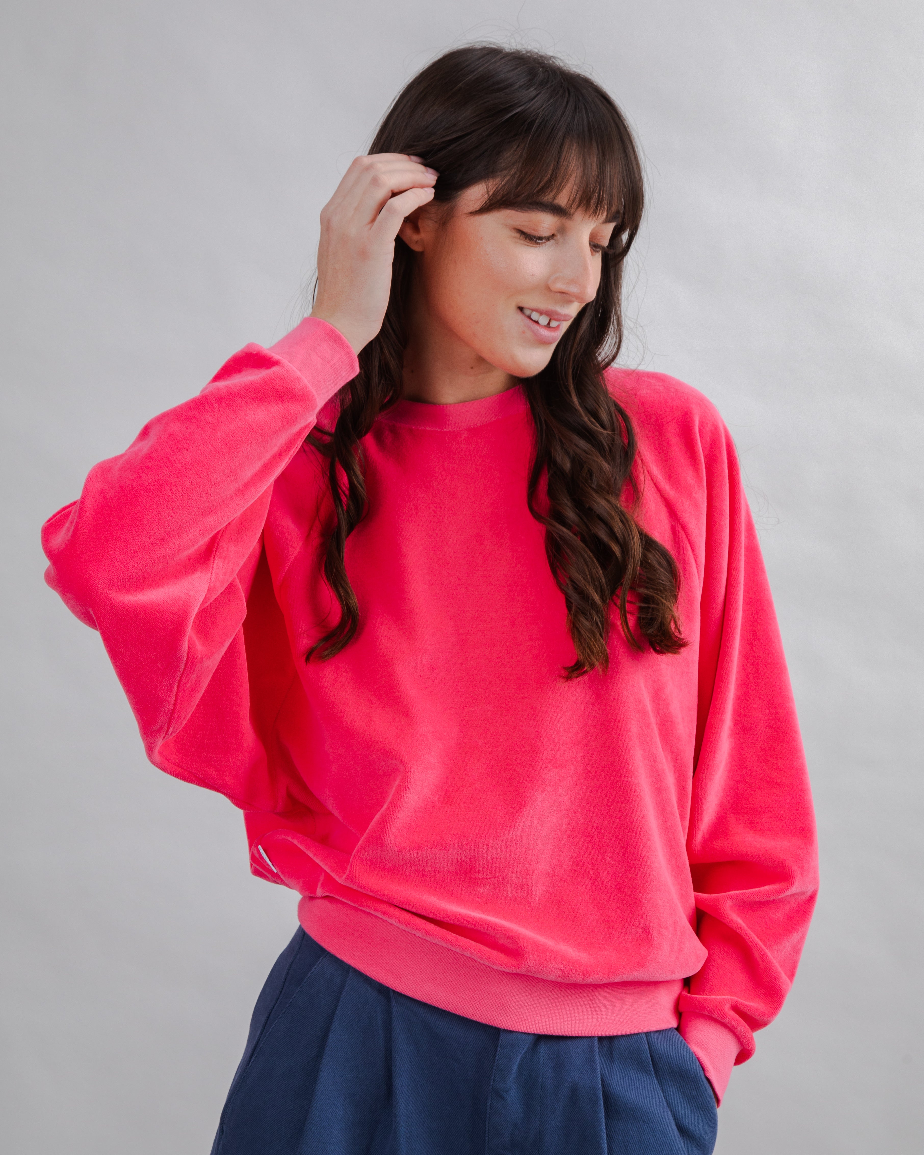 Rosa Velours-Sweatshirt