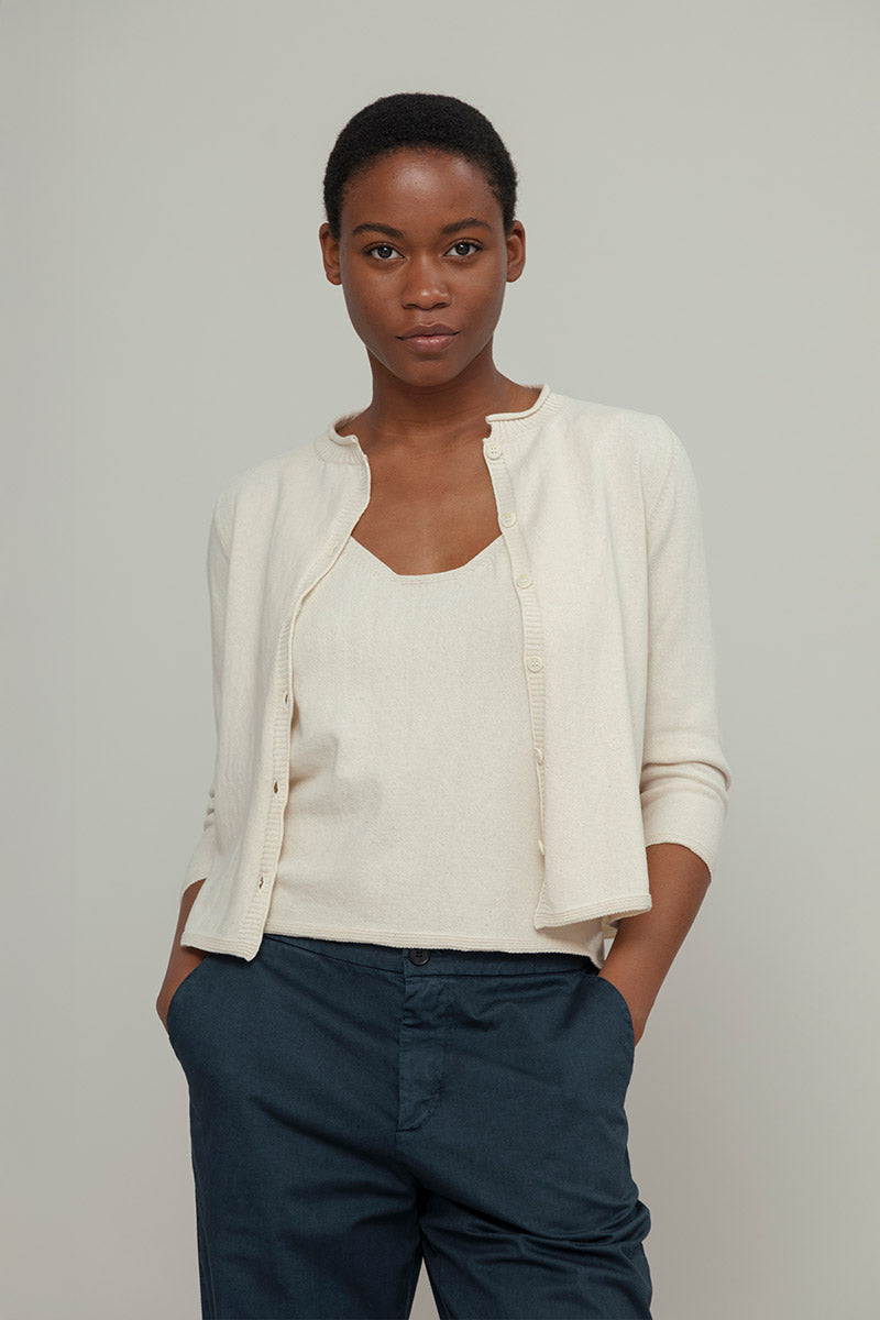 Leda cropped cardigan in ecru
