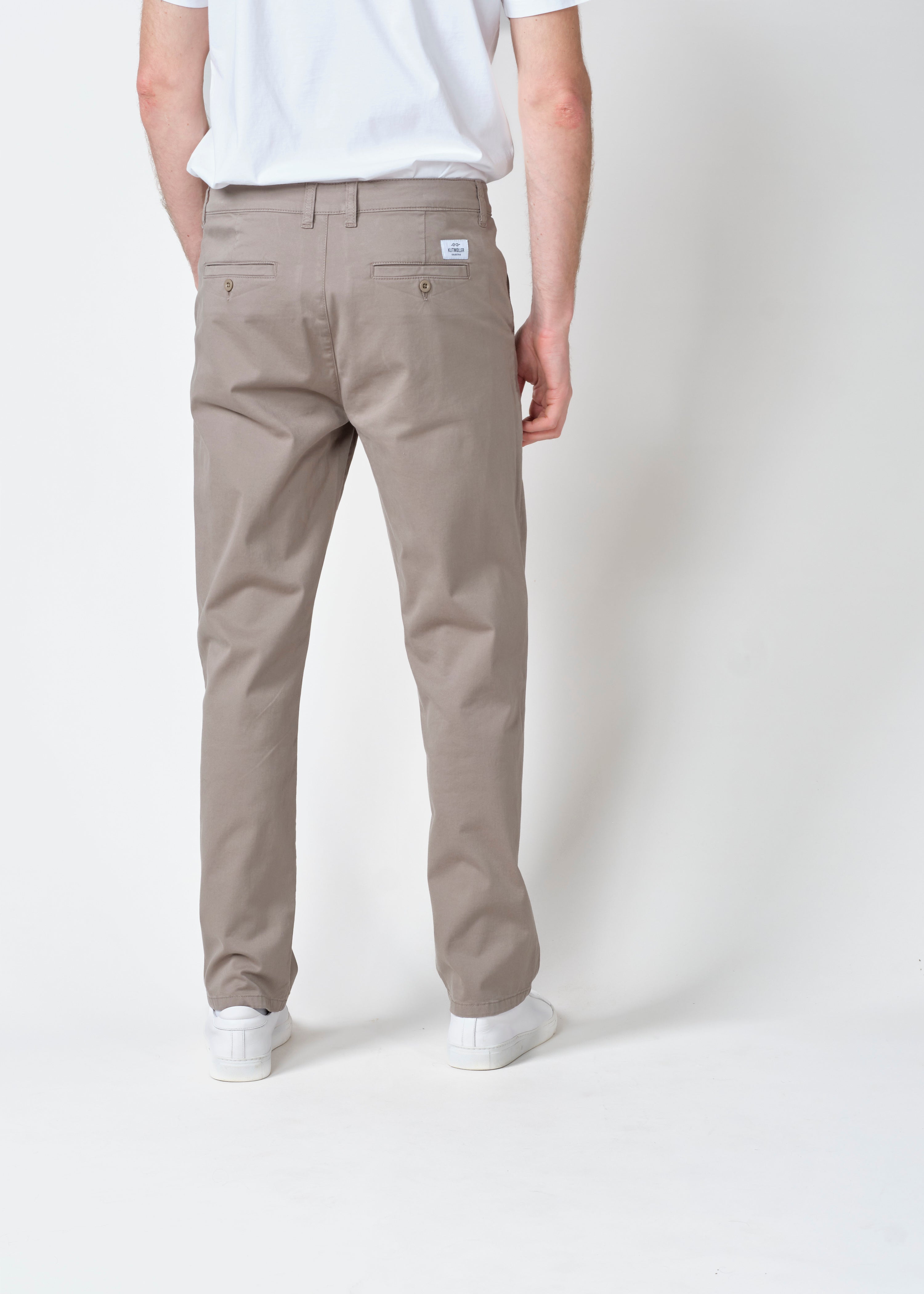 Chino West Taupe