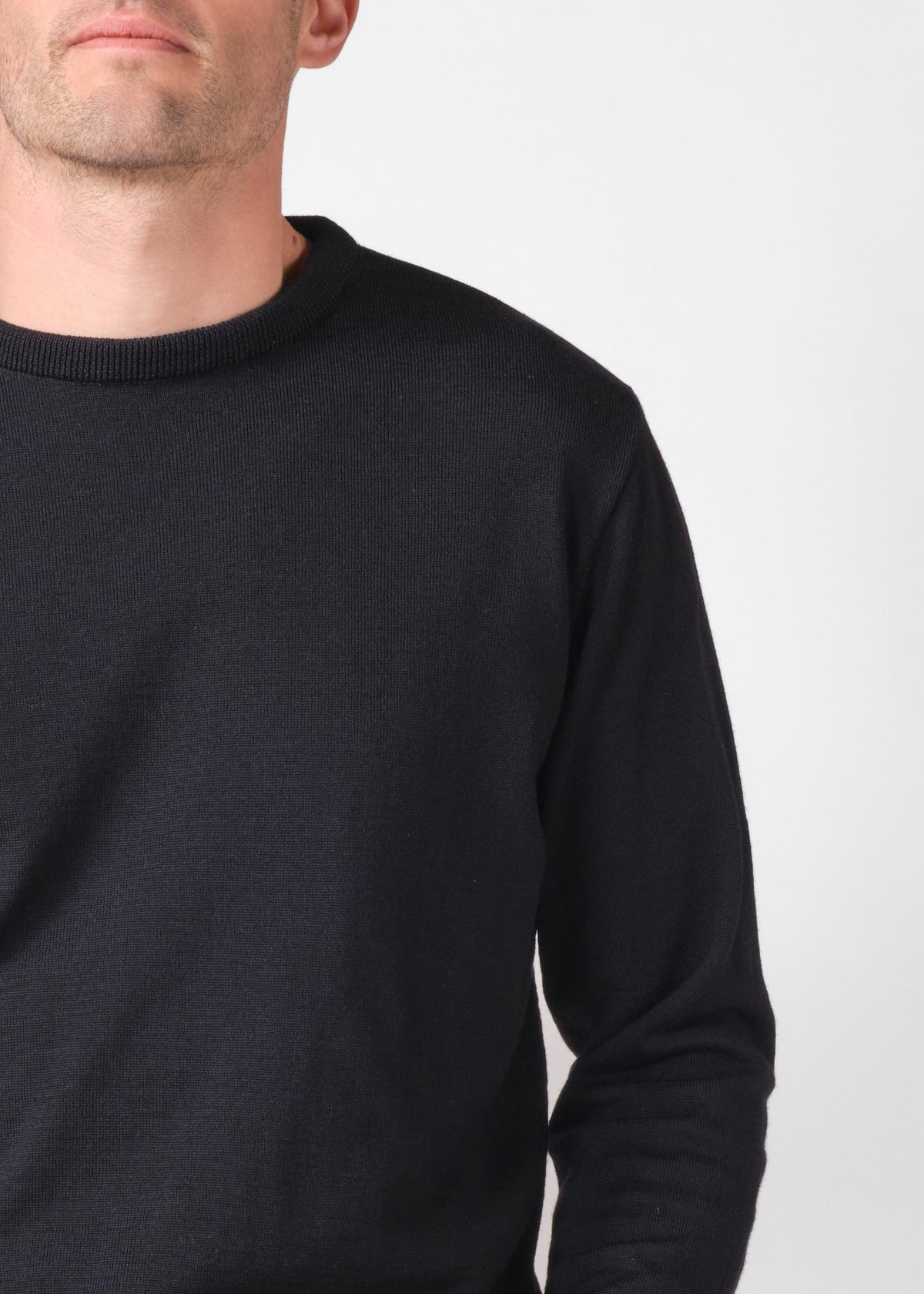 Pull fin mérinos noir