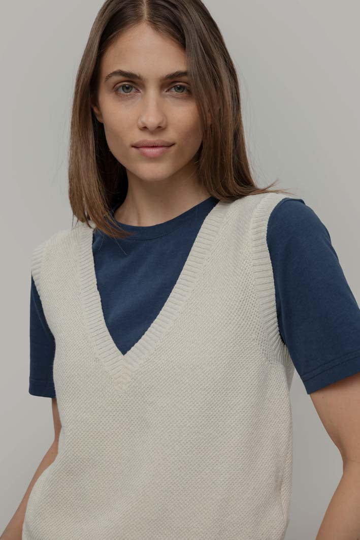 Pull sans manche Elodie Ecru