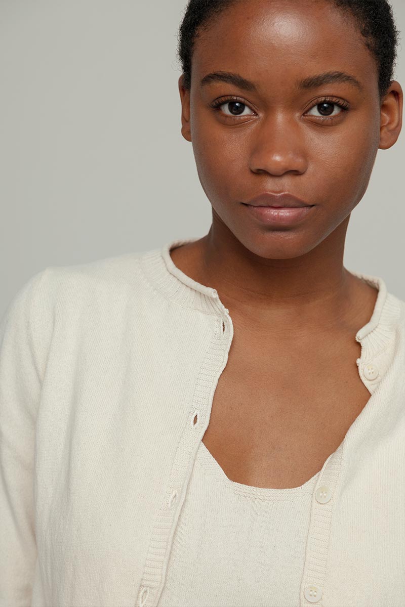 Leda cropped cardigan in ecru