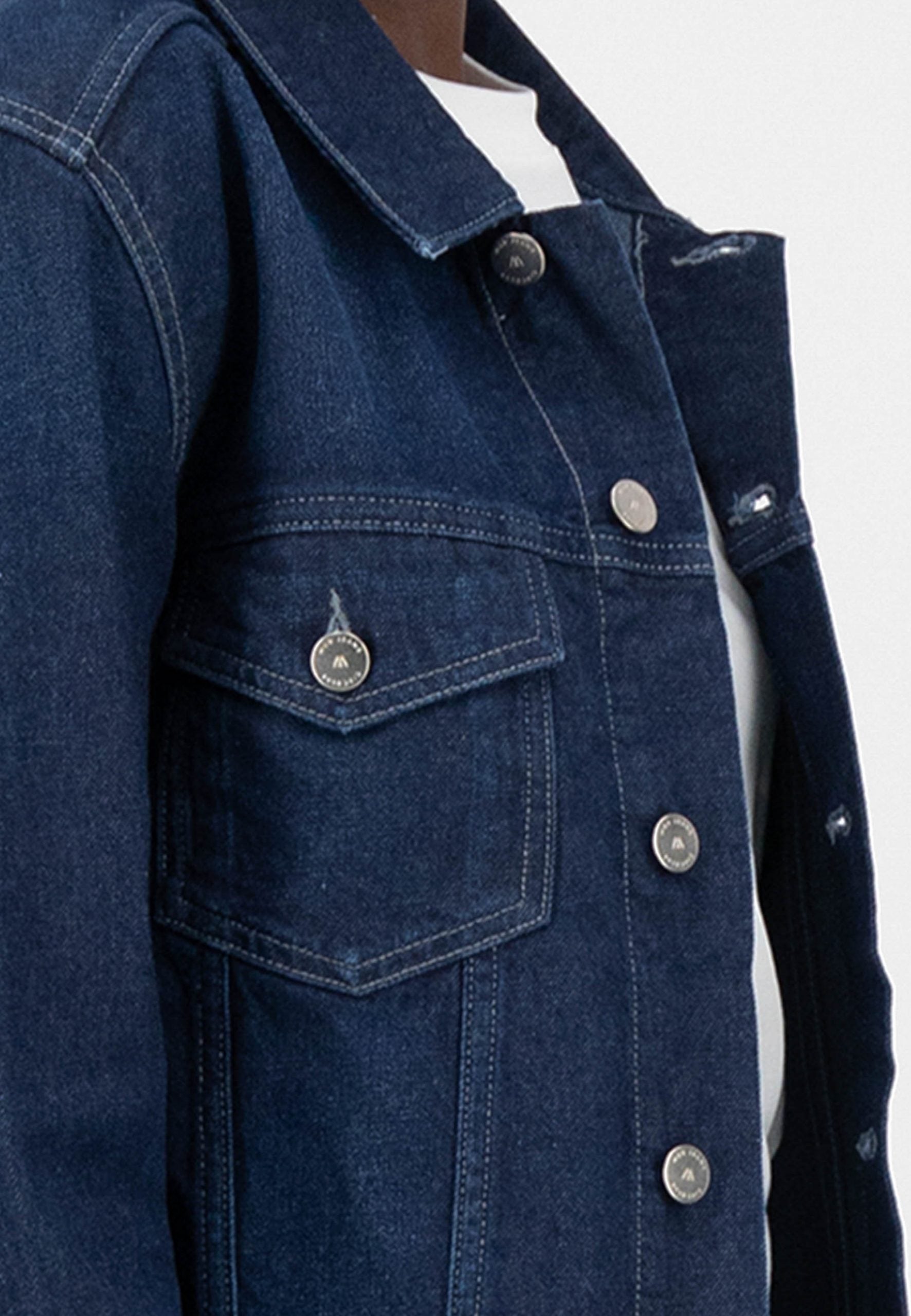 Veste en jean recyclé et bio 