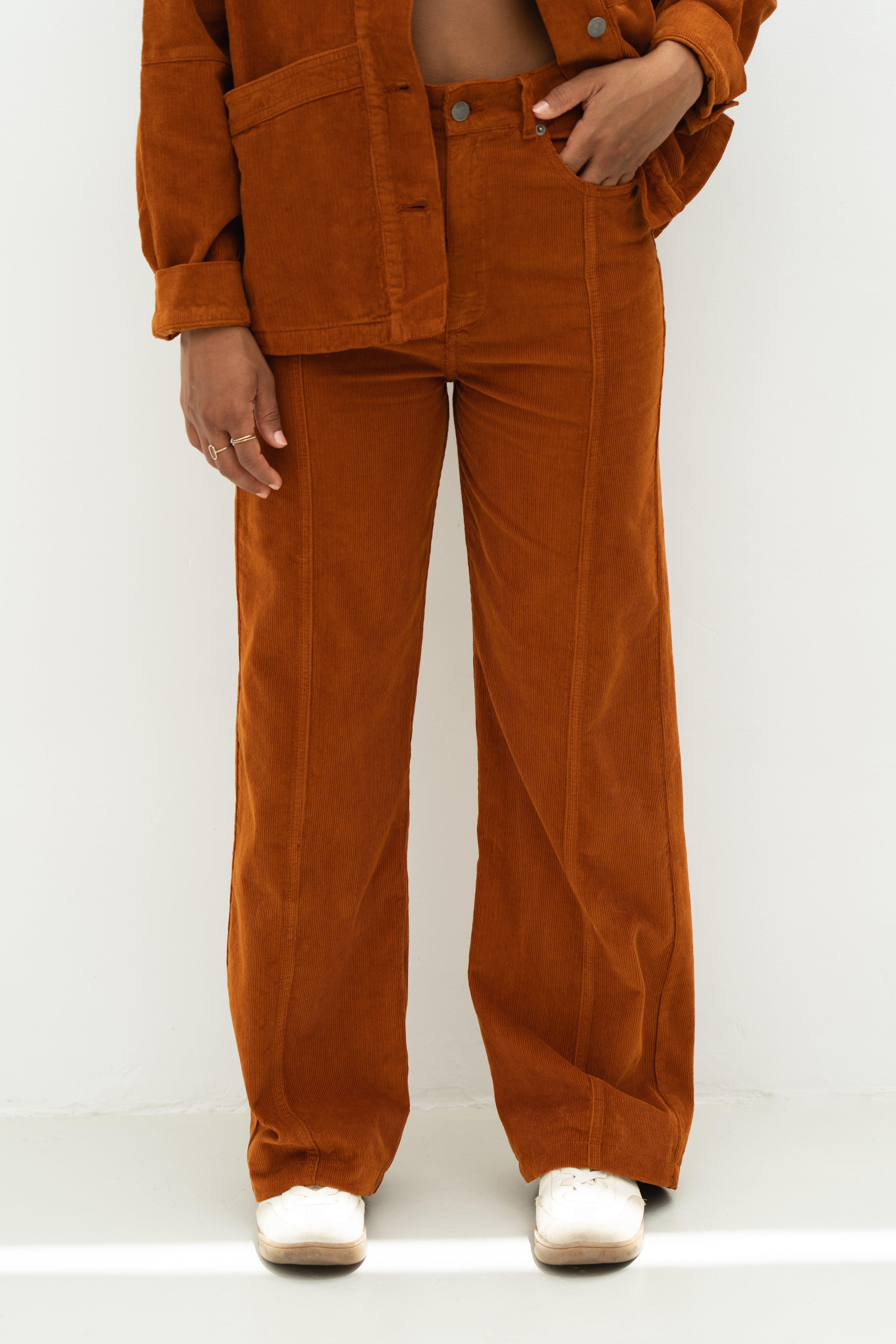 Hose Elsa Ocker
