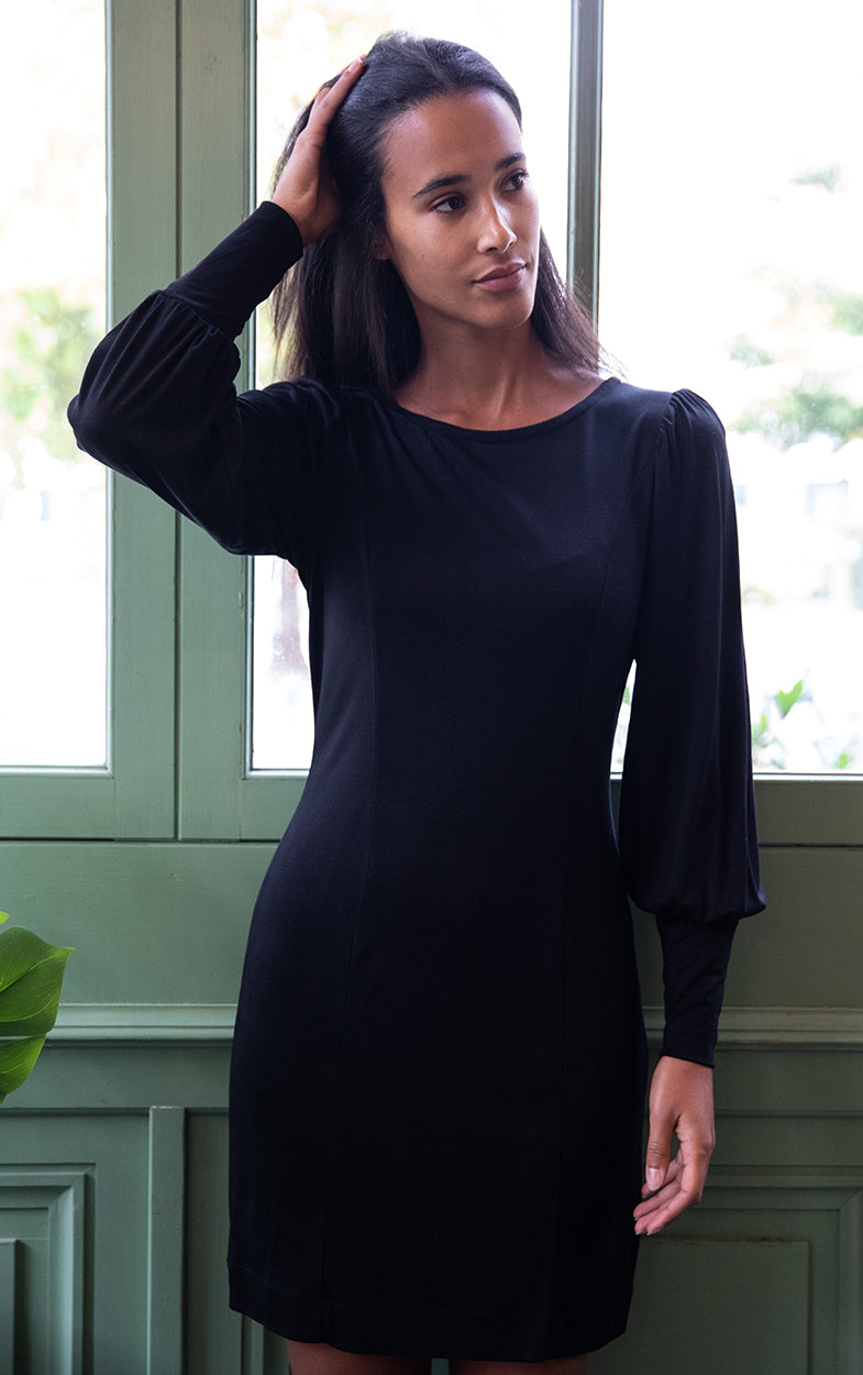 Robe noire en Tencel Freesia 