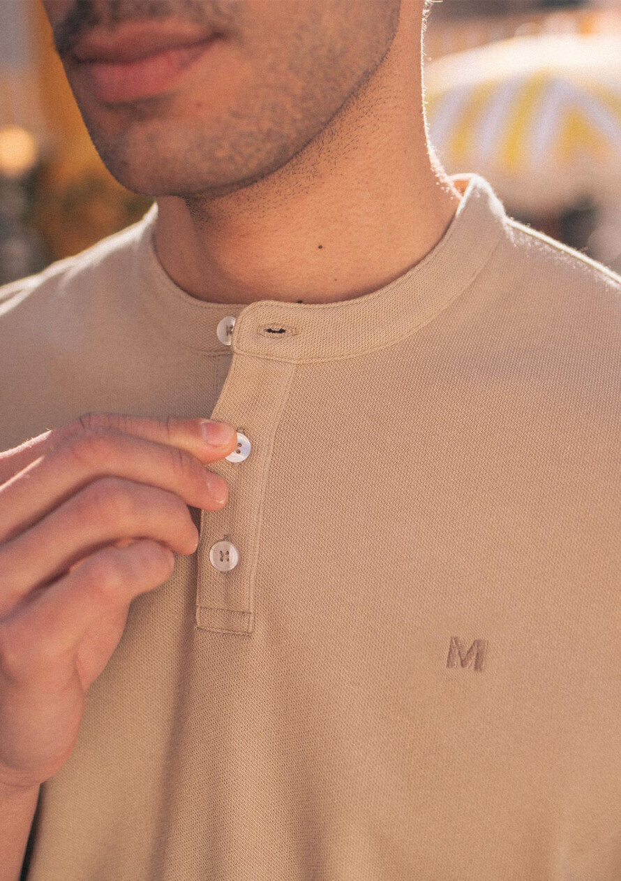 Henley Poloshirt Emblême Beige