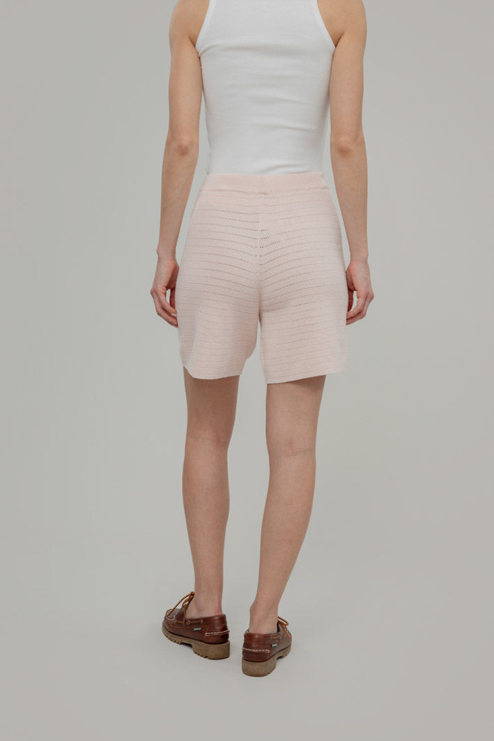 Short Naomi rose pâle