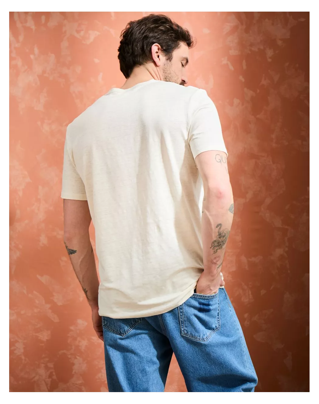 Alin Ekru Leinen T-Shirt